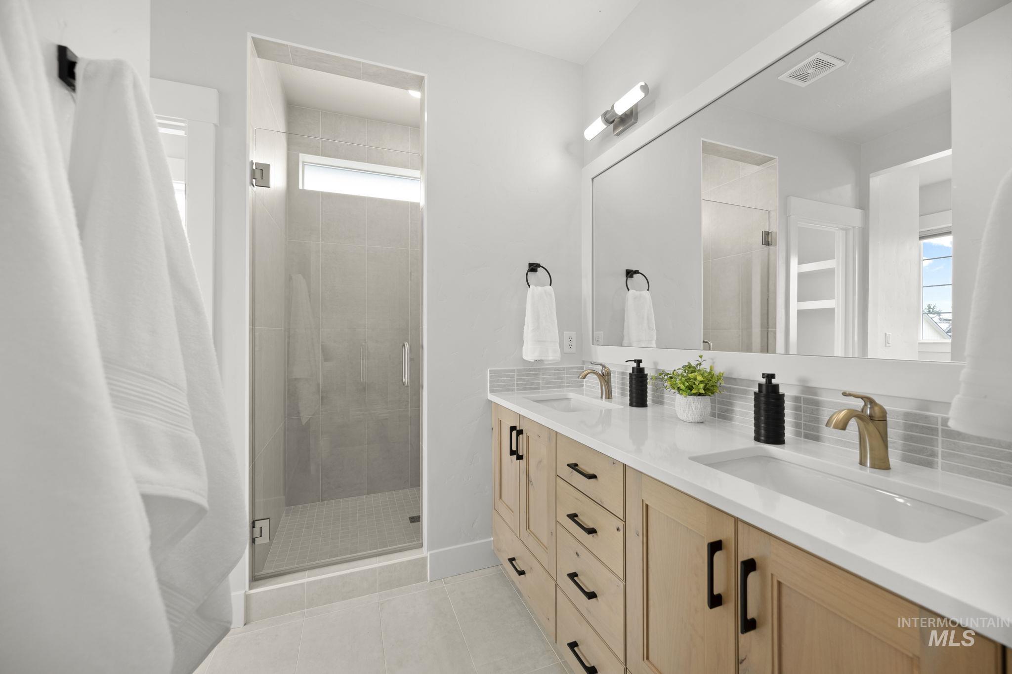 2569 S New Haven Ln, Boise, Idaho 83716, 3 Bedrooms, 2.5 Bathrooms, Residential For Sale, Price $787,700,MLS 98975502