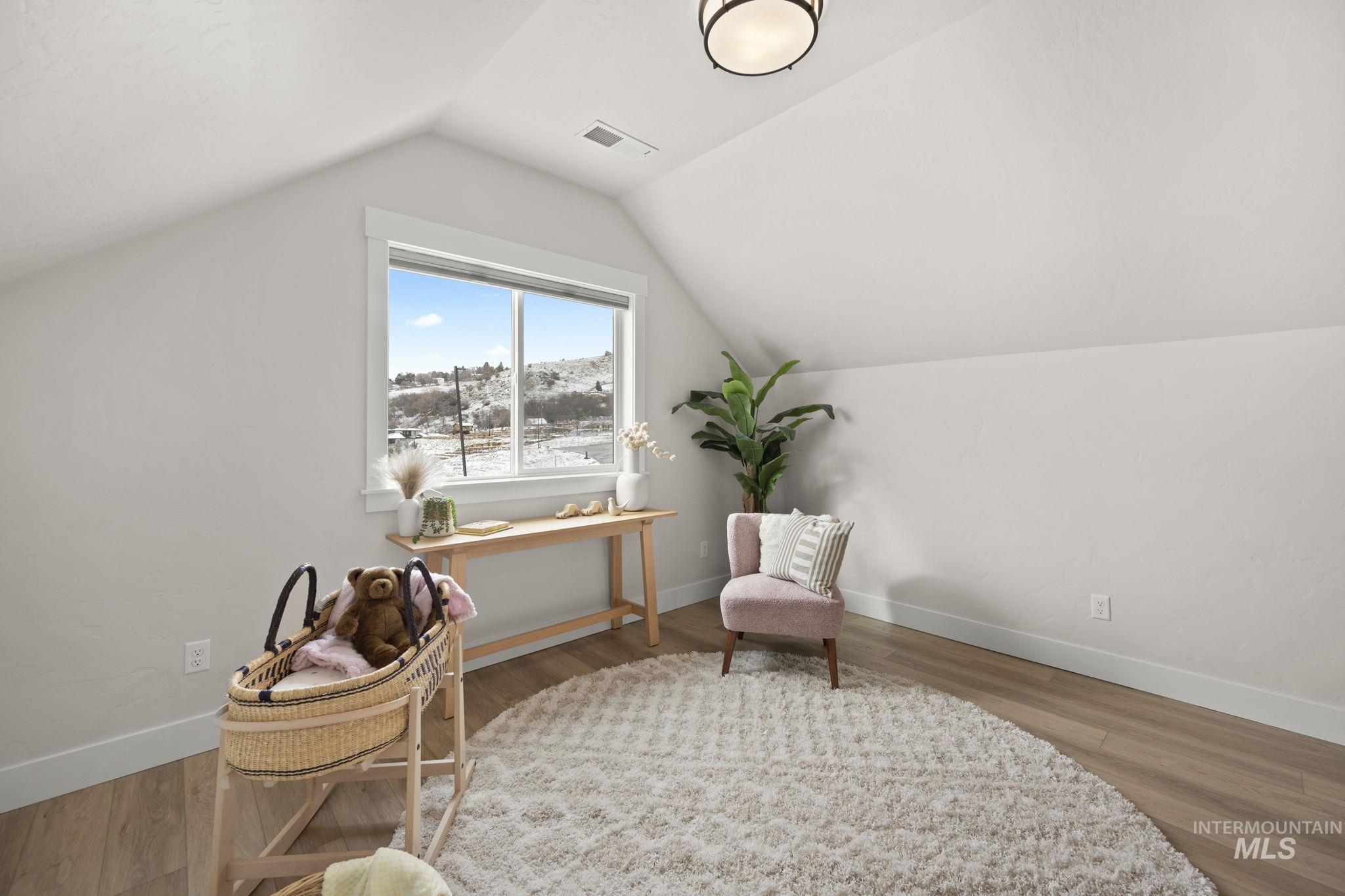 2569 S New Haven Ln, Boise, Idaho 83716, 3 Bedrooms, 2.5 Bathrooms, Residential For Sale, Price $787,700,MLS 98975502