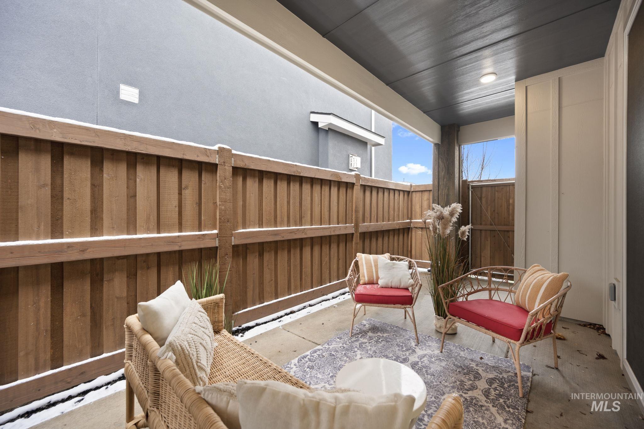 2569 S New Haven Ln, Boise, Idaho 83716, 3 Bedrooms, 2.5 Bathrooms, Residential For Sale, Price $787,700,MLS 98975502