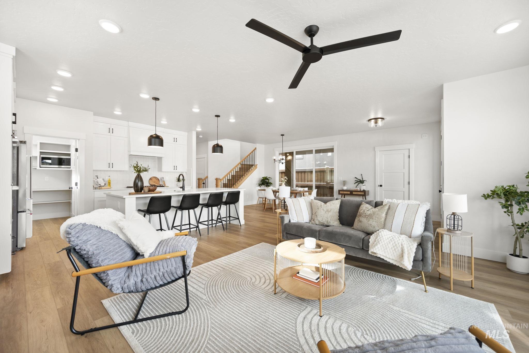 2569 S New Haven Ln, Boise, Idaho 83716, 3 Bedrooms, 2.5 Bathrooms, Residential For Sale, Price $787,700,MLS 98975502