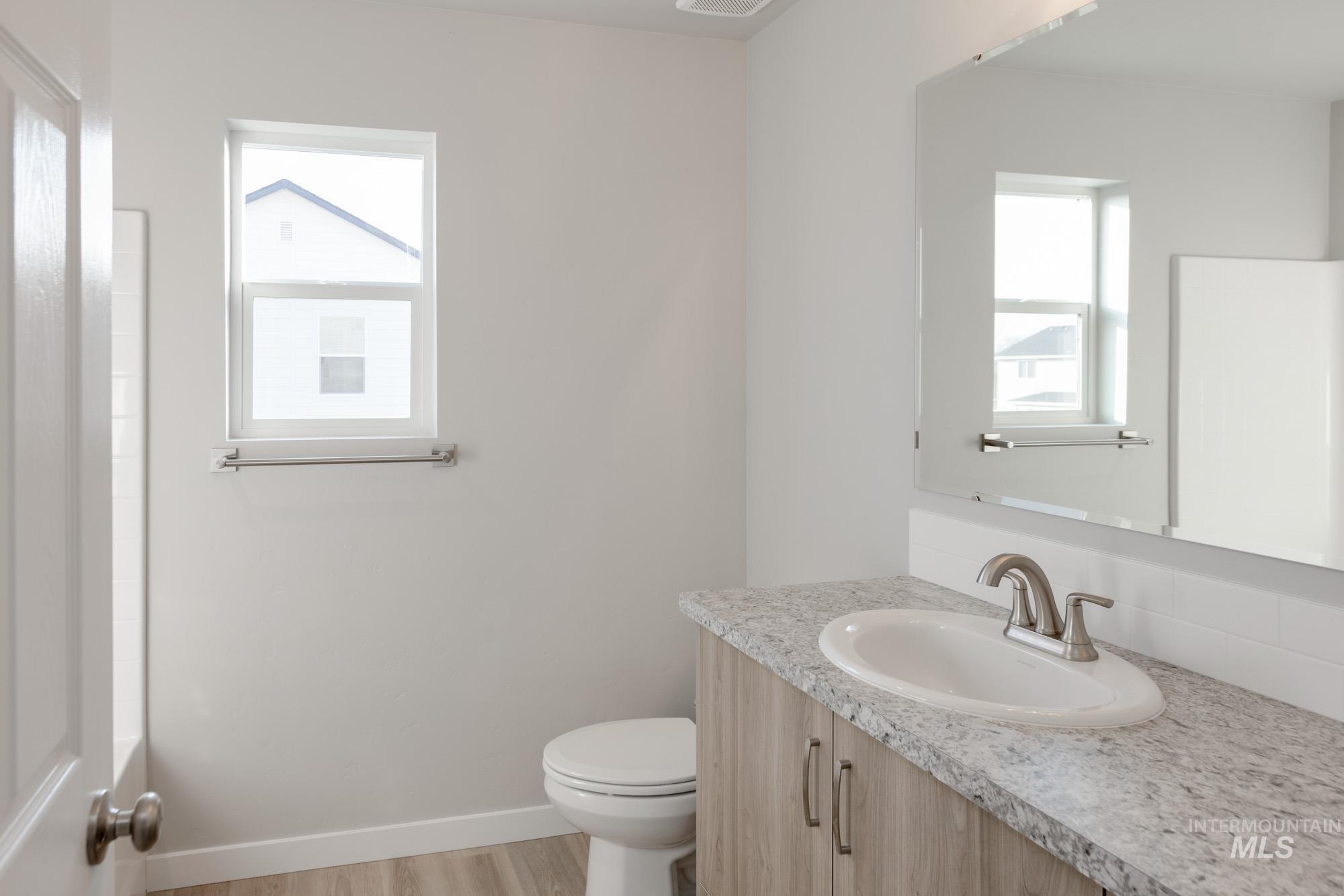 1557 Covington St, Middleton, Idaho 83644, 4 Bedrooms, 2.5 Bathrooms, Residential For Sale, Price $550,990,MLS 98975504