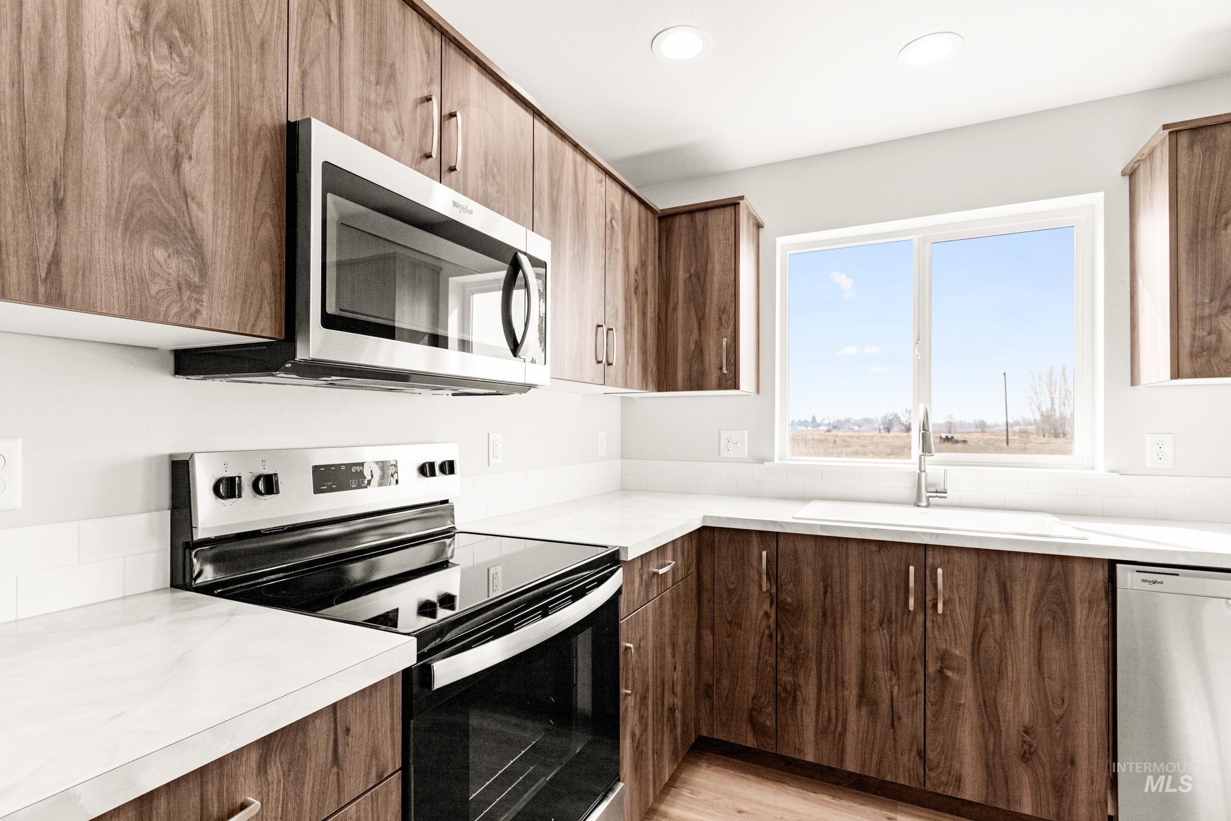 1613 Covington St, Middleton, Idaho 83644, 5 Bedrooms, 3 Bathrooms, Residential For Sale, Price $540,990,MLS 98975506