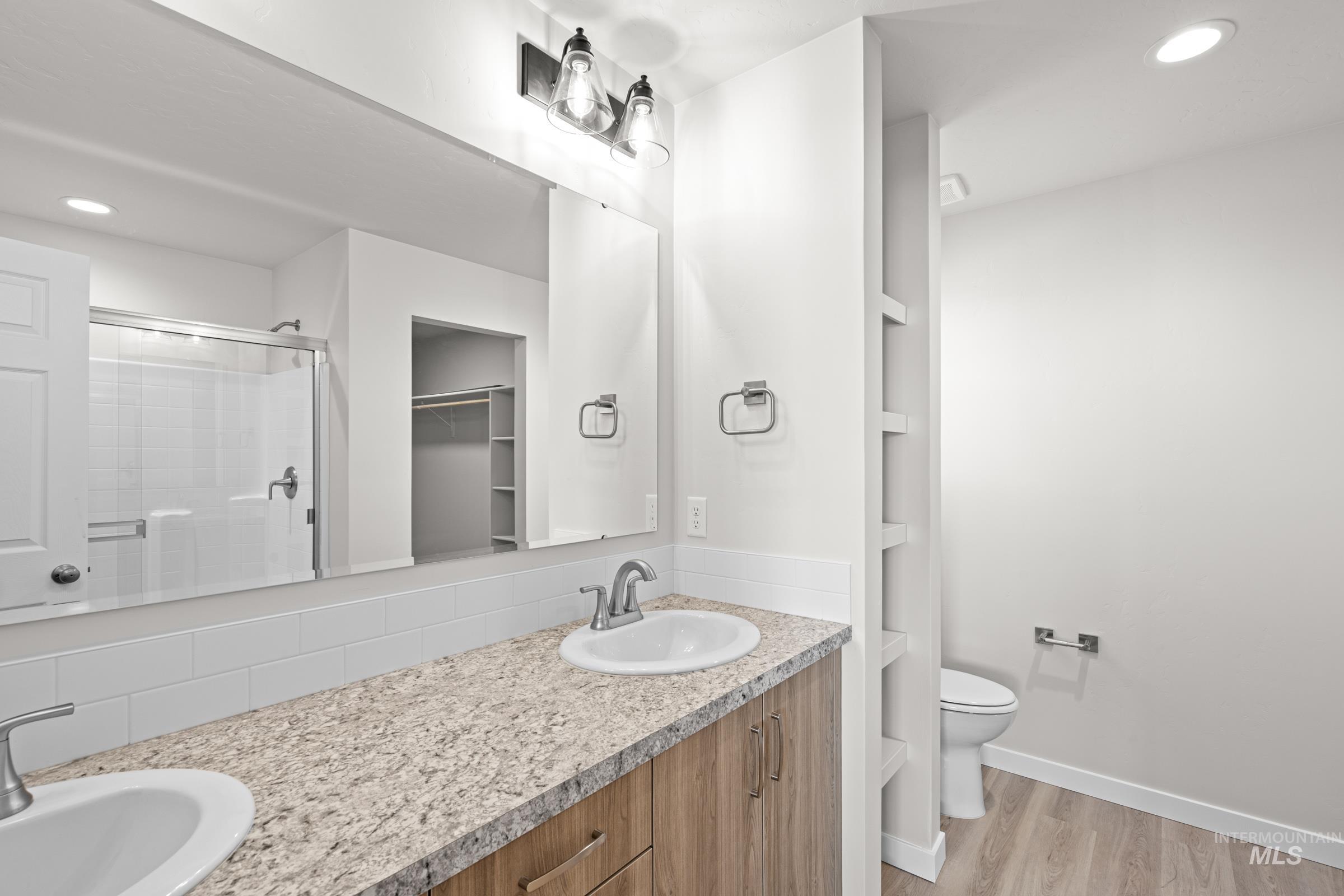 1622 Covington St, Middleton, Idaho 83644, 4 Bedrooms, 2 Bathrooms, Residential For Sale, Price $444,990, 98975508