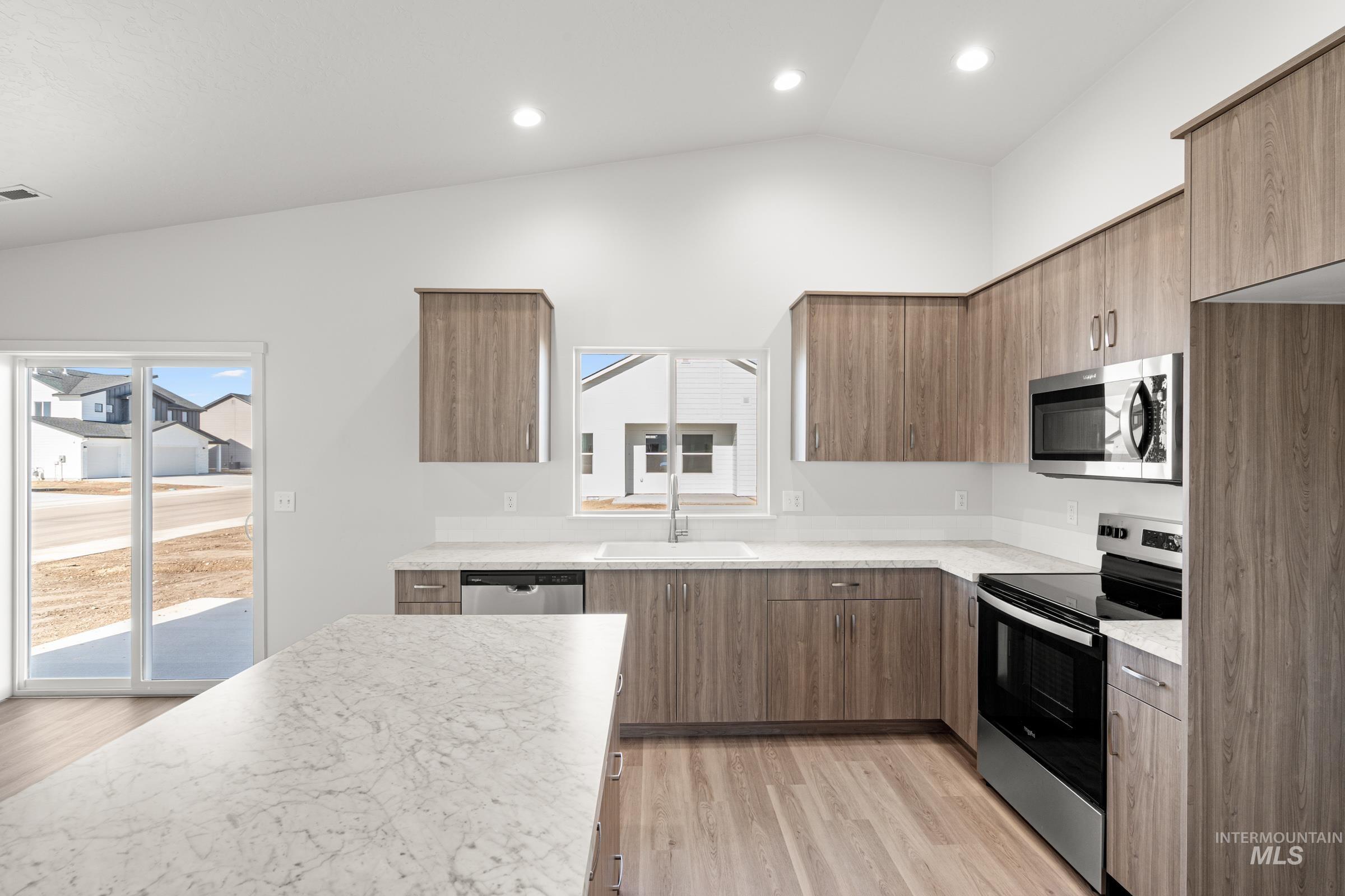 1622 Covington St, Middleton, Idaho 83644, 4 Bedrooms, 2 Bathrooms, Residential For Sale, Price $444,990, 98975508