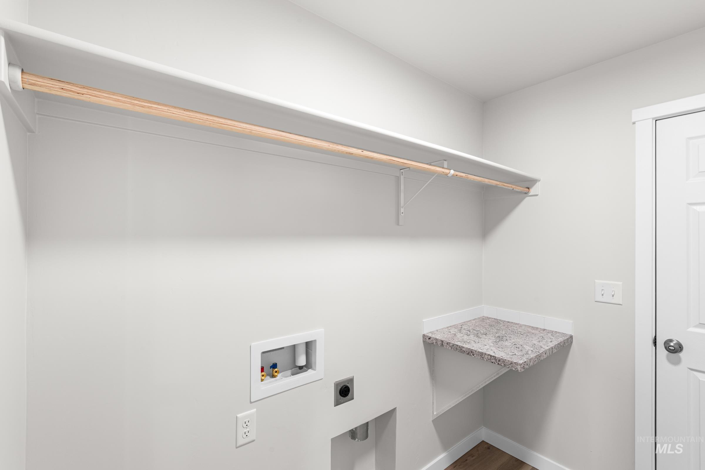 1622 Covington St, Middleton, Idaho 83644, 4 Bedrooms, 2 Bathrooms, Residential For Sale, Price $444,990, 98975508