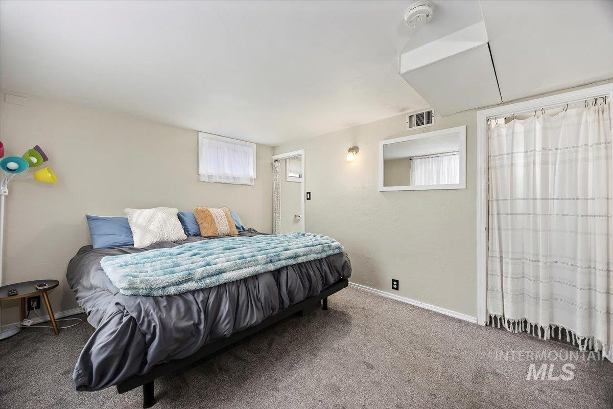 205 Fillmore Street, Twin Falls, Idaho 83301, 3 Bedrooms, 2 Bathrooms, Residential For Sale, Price $349,000,MLS 98975509