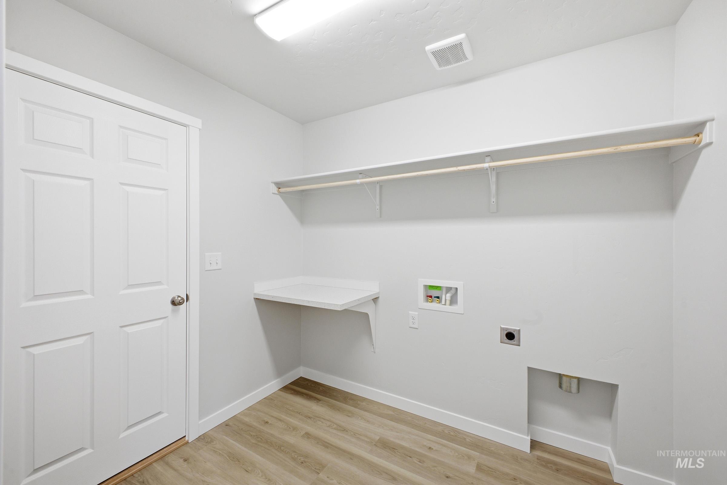 1623 Celina St, Middleton, Idaho 83644, 3 Bedrooms, 2 Bathrooms, Residential For Sale, Price $419,990,MLS 98975510