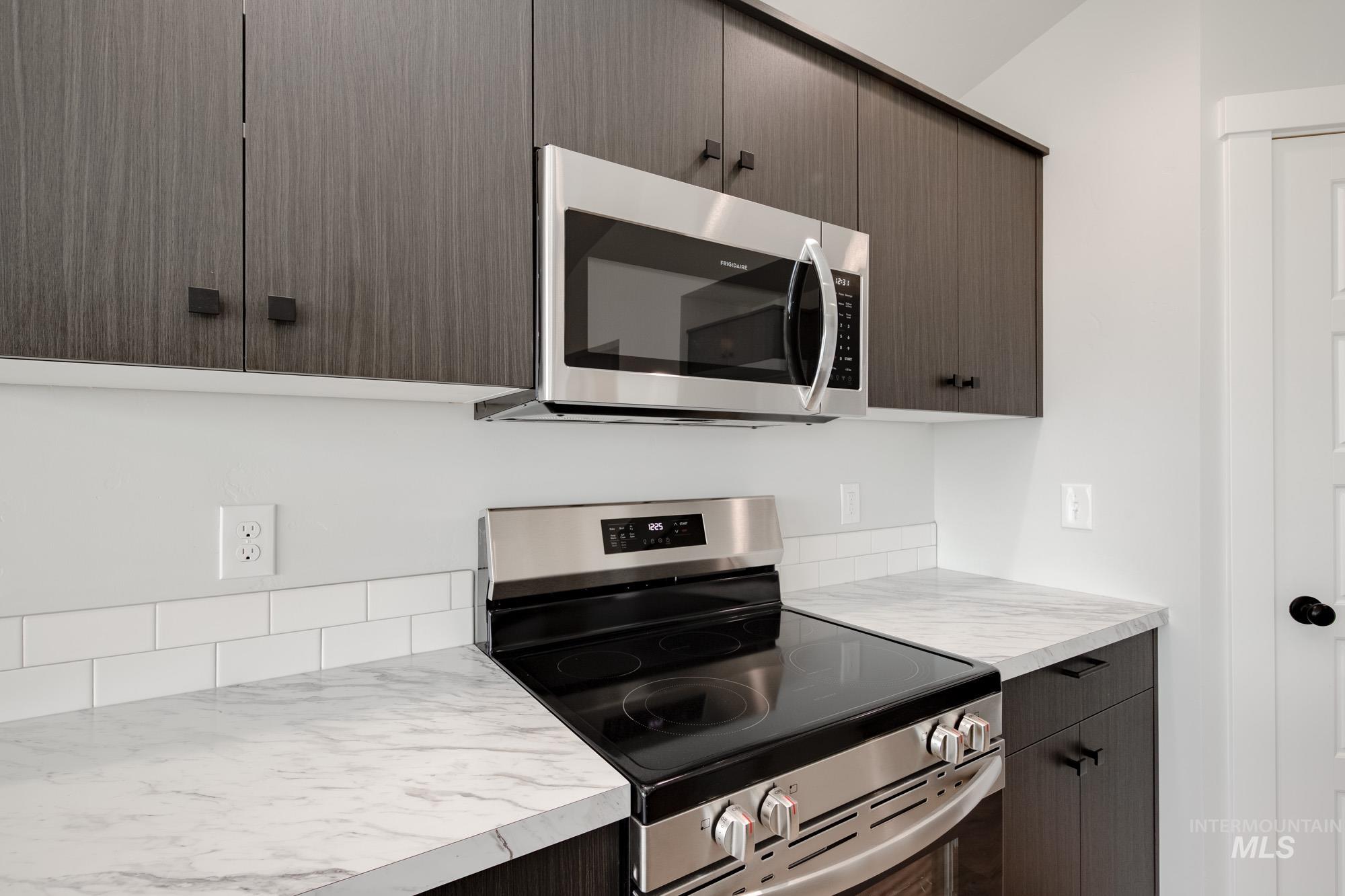 1623 Celina St, Middleton, Idaho 83644, 3 Bedrooms, 2 Bathrooms, Residential For Sale, Price $419,990, 98975510