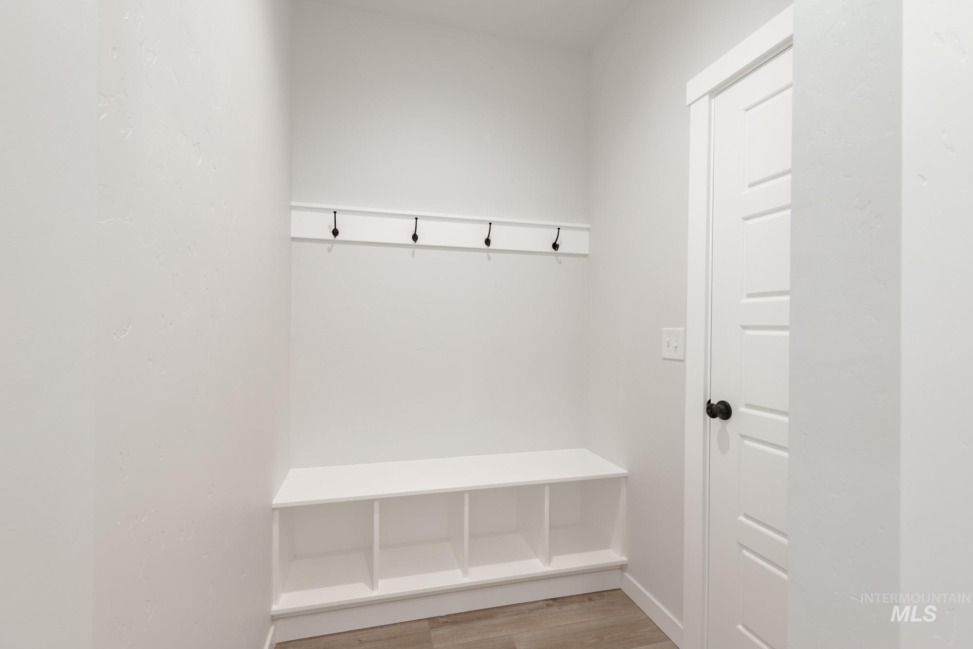 6733 S Harvest Cove Ave, Boise, Idaho 83709, 3 Bedrooms, 2.5 Bathrooms, Residential For Sale, Price $459,990, 98975511