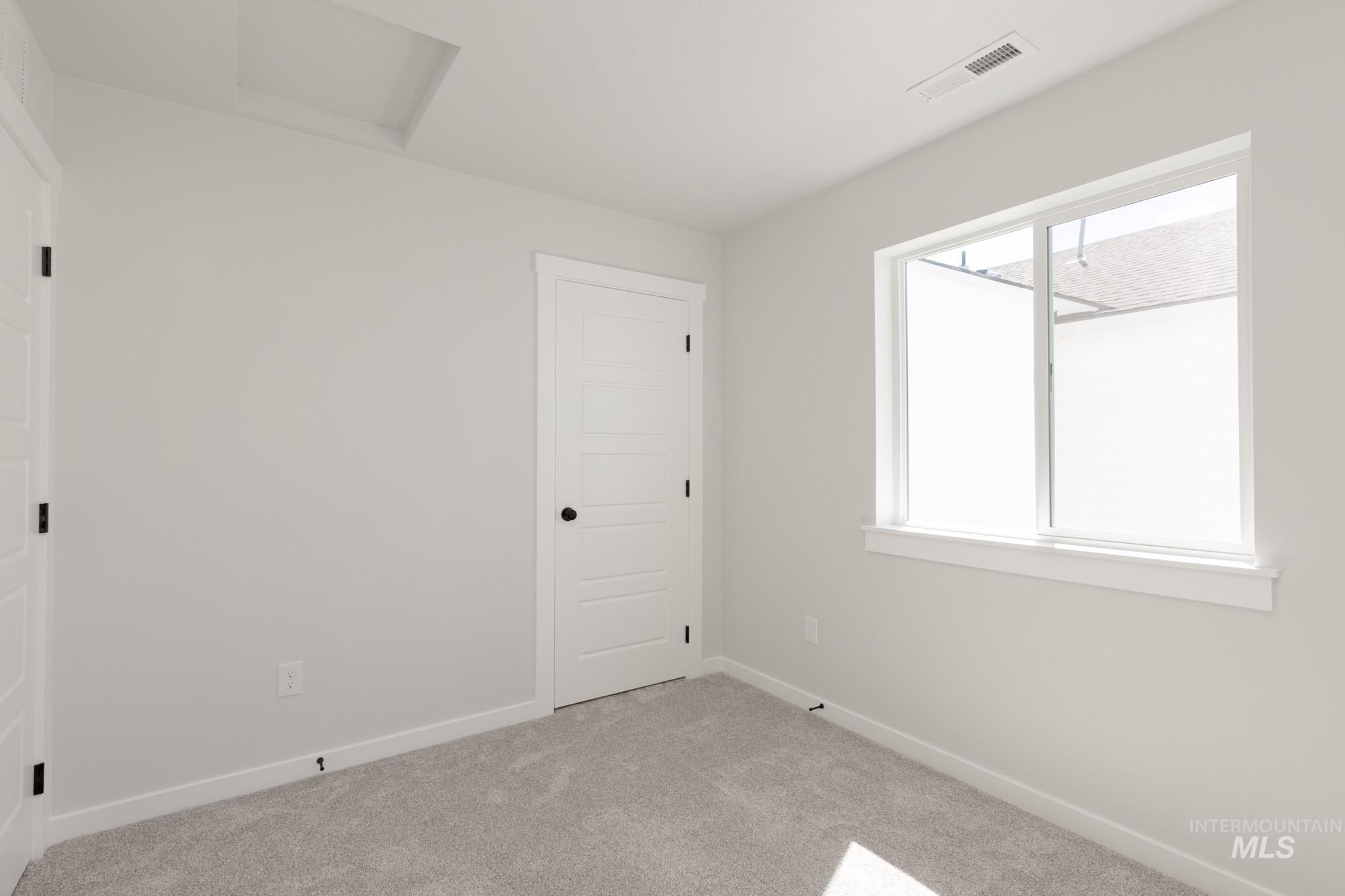 6733 S Harvest Cove Ave, Boise, Idaho 83709, 3 Bedrooms, 2.5 Bathrooms, Residential For Sale, Price $459,990, 98975511