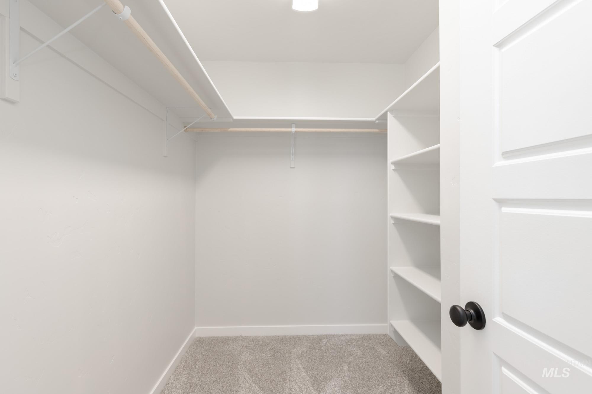 6733 S Harvest Cove Ave, Boise, Idaho 83709, 3 Bedrooms, 2.5 Bathrooms, Residential For Sale, Price $459,990, 98975511