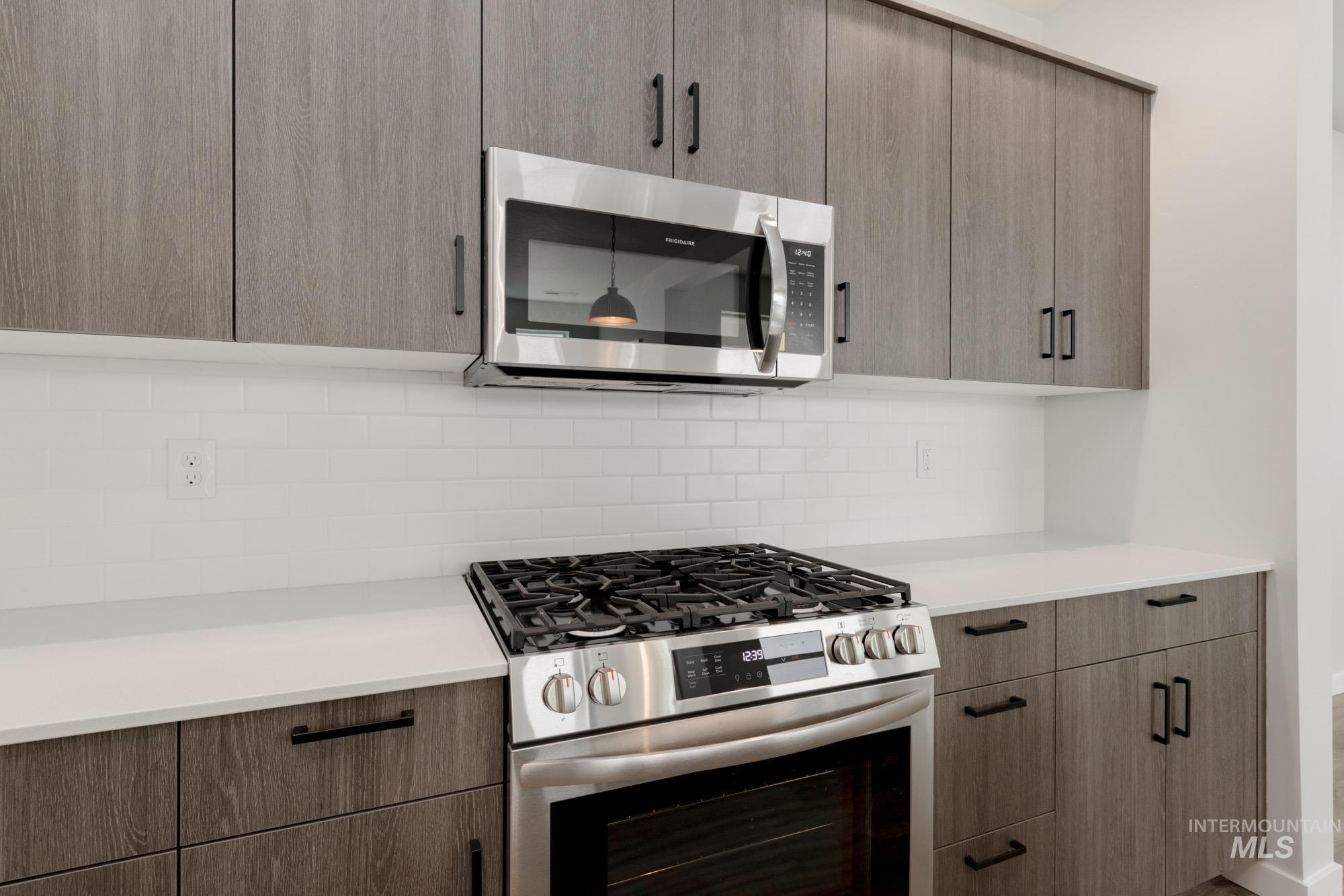 6733 S Harvest Cove Ave, Boise, Idaho 83709, 3 Bedrooms, 2.5 Bathrooms, Residential For Sale, Price $459,990, 98975511