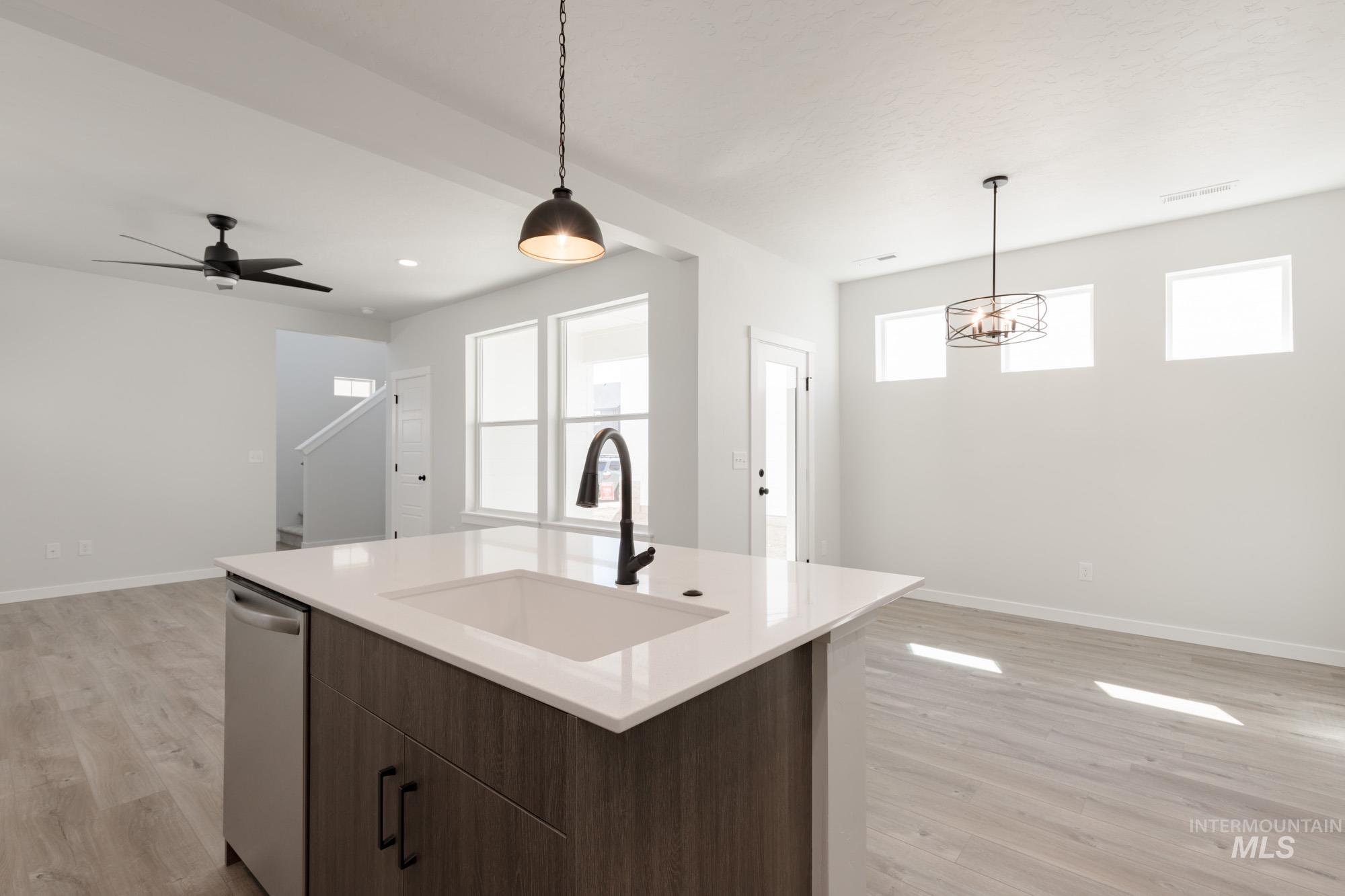 6733 S Harvest Cove Ave, Boise, Idaho 83709, 3 Bedrooms, 2.5 Bathrooms, Residential For Sale, Price $459,990, 98975511