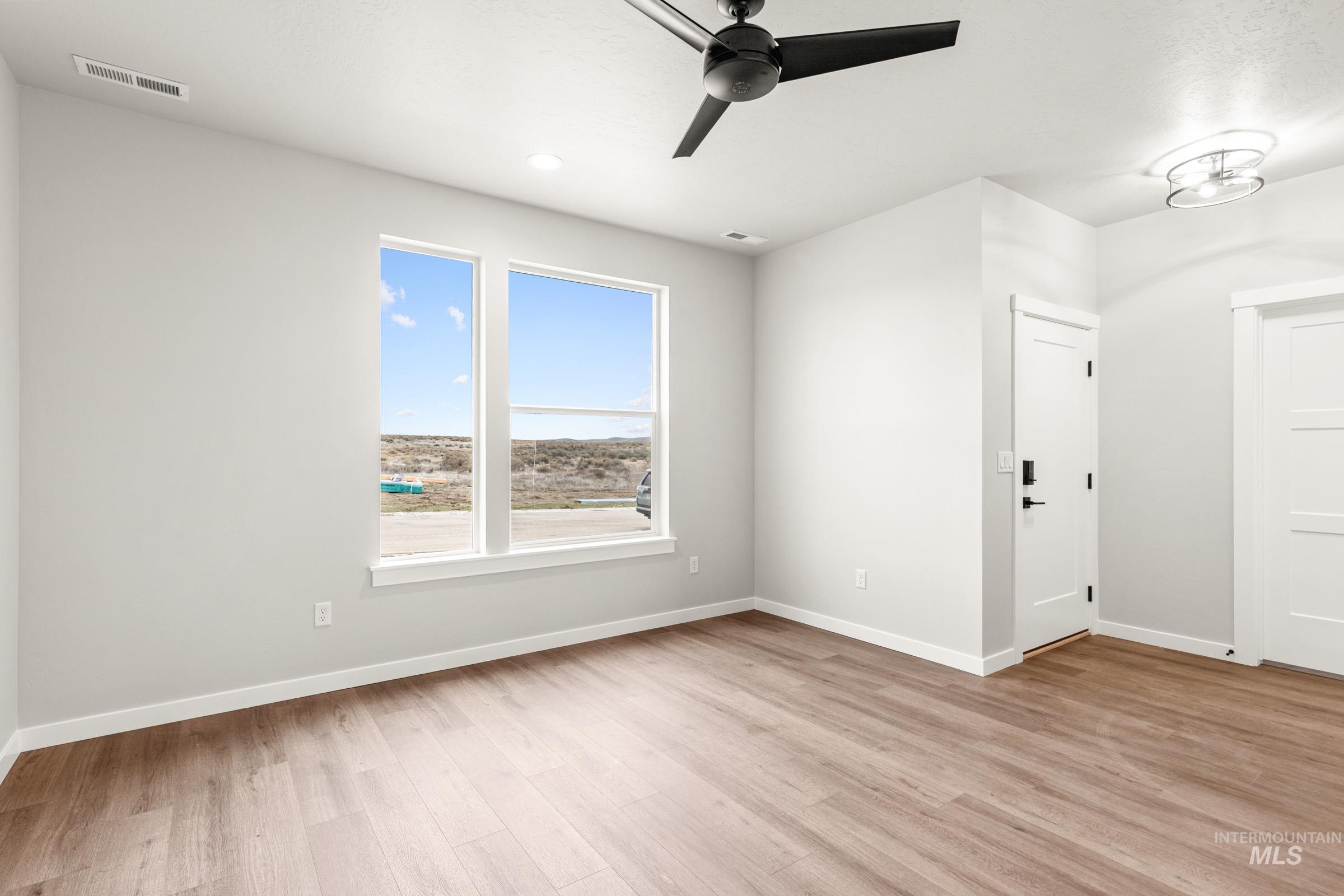 6741 S Harvest Cove Ave, Boise, Idaho 83709, 3 Bedrooms, 2.5 Bathrooms, Residential For Sale, Price $444,990,MLS 98975512