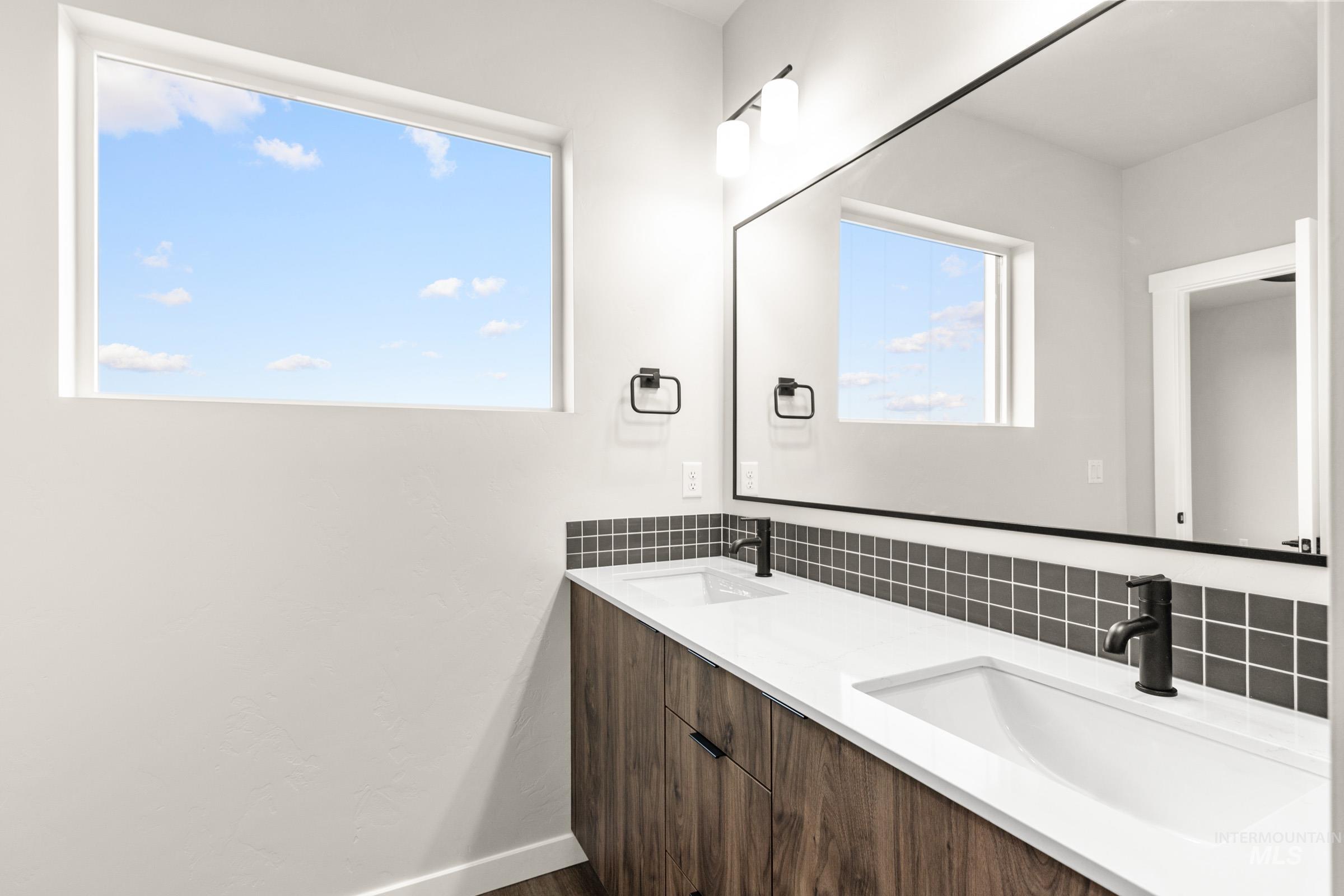 6741 S Harvest Cove Ave, Boise, Idaho 83709, 3 Bedrooms, 2.5 Bathrooms, Residential For Sale, Price $444,990,MLS 98975512