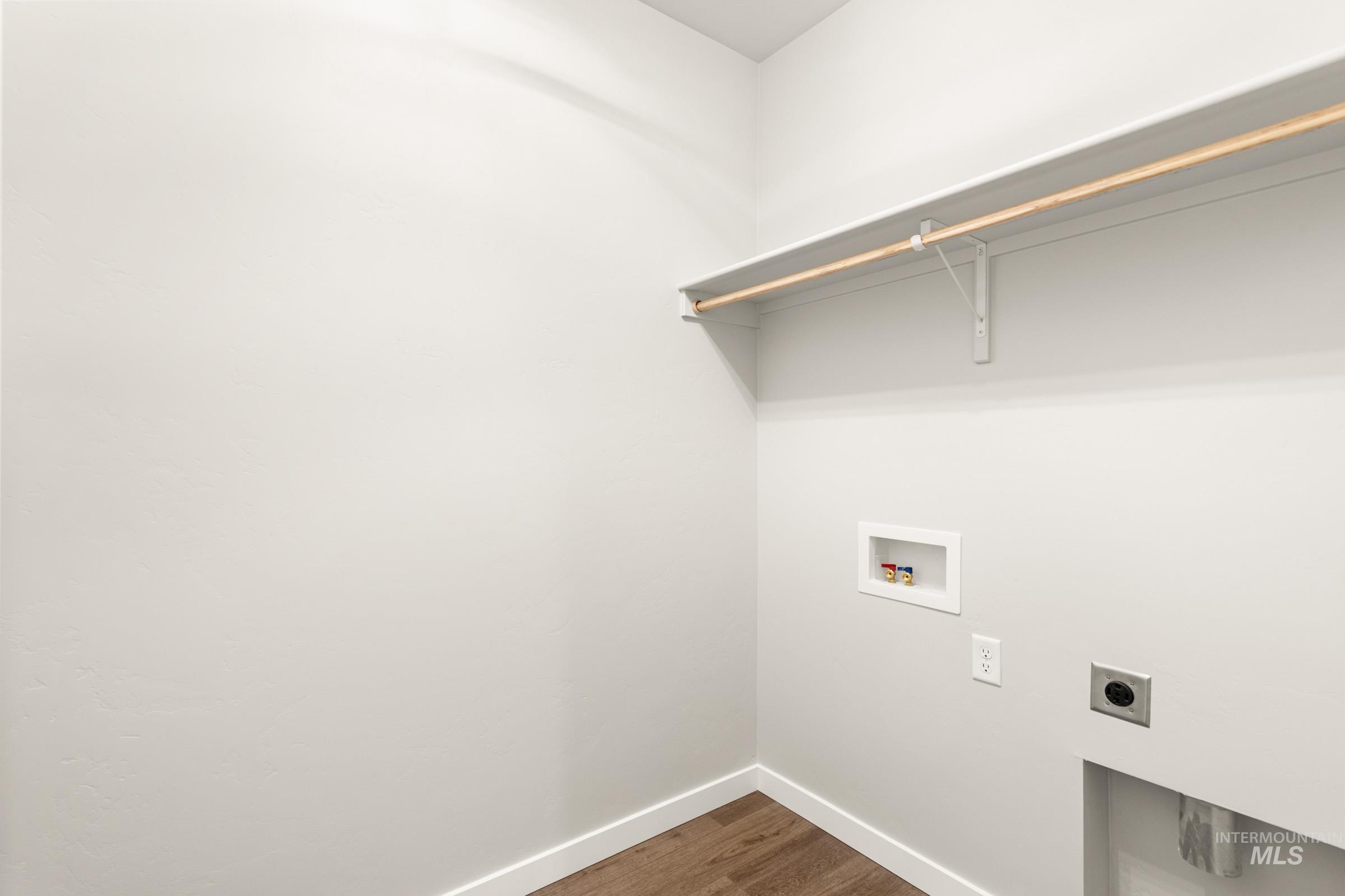 6741 S Harvest Cove Ave, Boise, Idaho 83709, 3 Bedrooms, 2.5 Bathrooms, Residential For Sale, Price $444,990,MLS 98975512