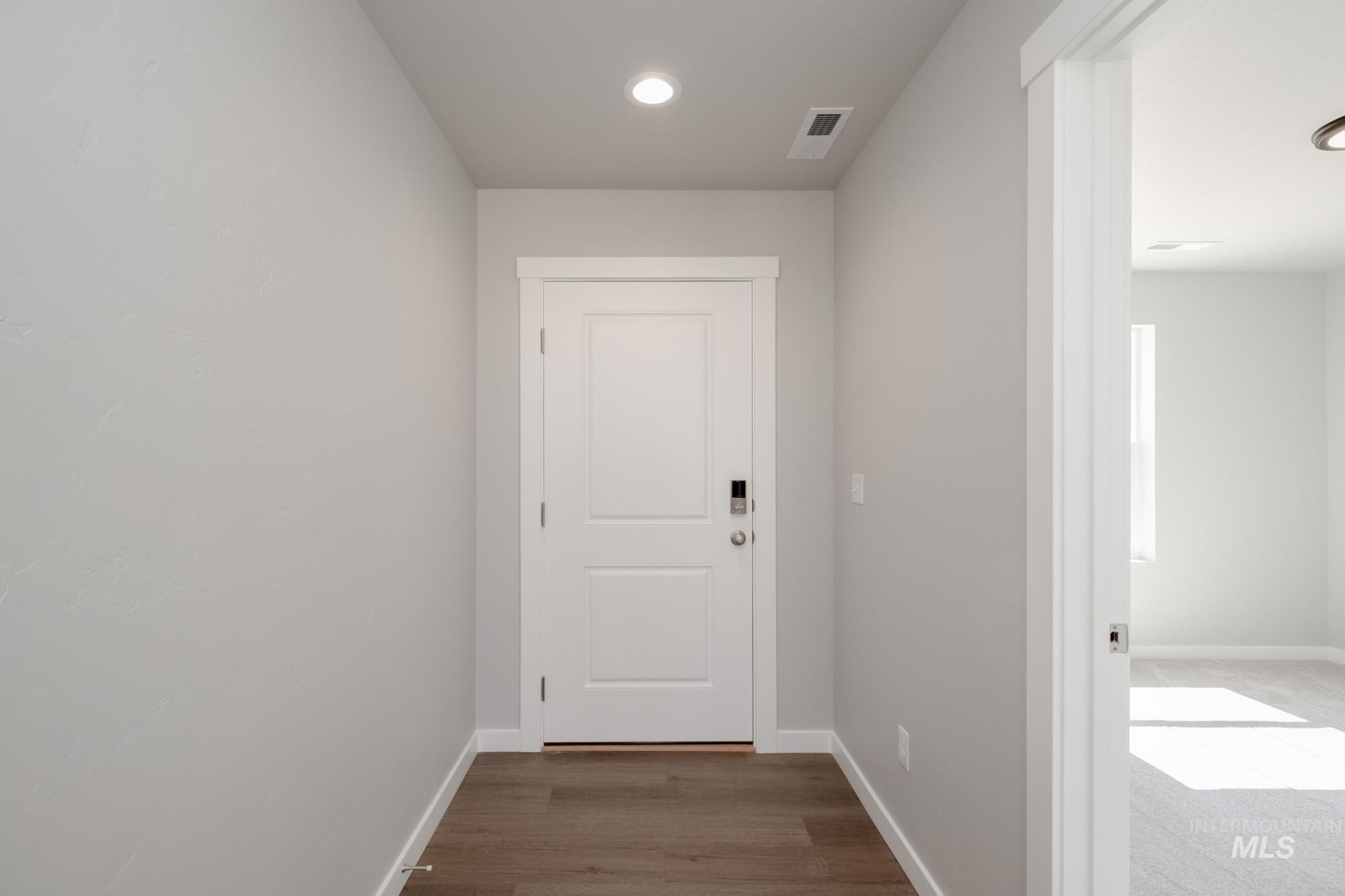 5450 S Desert Cactus Ave, Meridian, Idaho 83642, 5 Bedrooms, 3 Bathrooms, Residential For Sale, Price $559,990,MLS 98975517