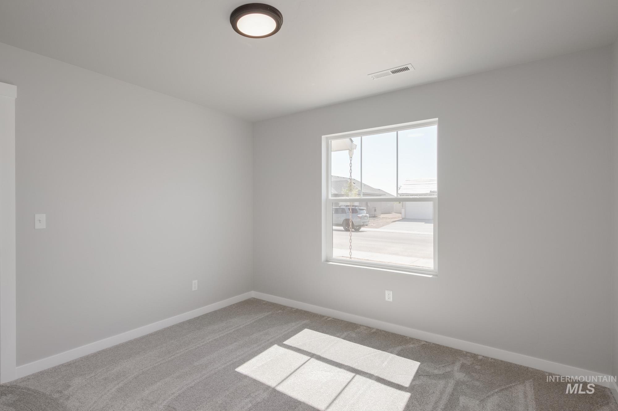 5450 S Desert Cactus Ave, Meridian, Idaho 83642, 5 Bedrooms, 3 Bathrooms, Residential For Sale, Price $559,990,MLS 98975517