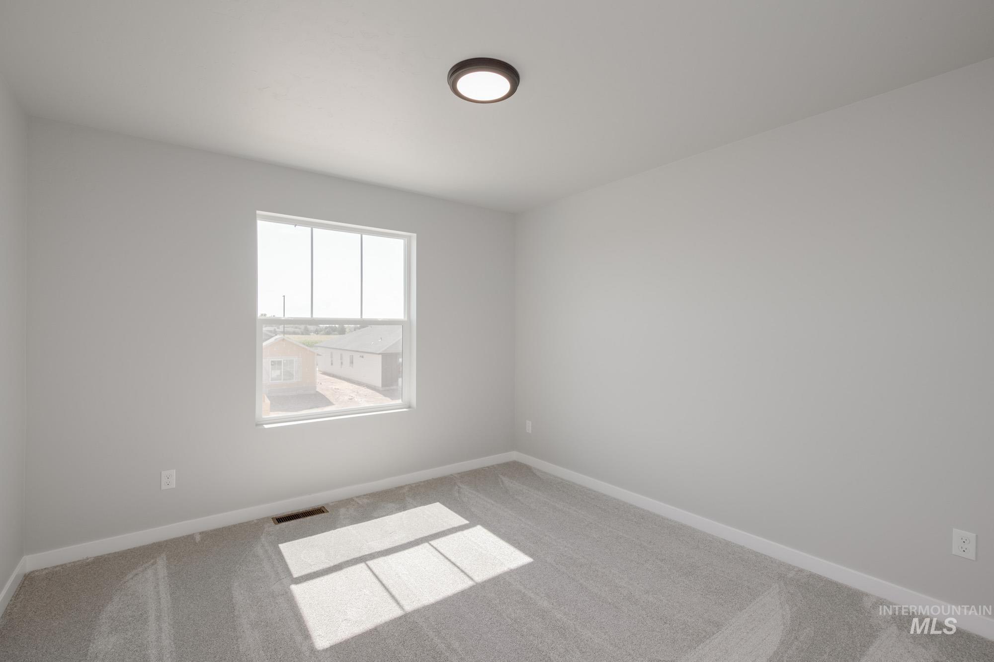 5450 S Desert Cactus Ave, Meridian, Idaho 83642, 5 Bedrooms, 3 Bathrooms, Residential For Sale, Price $559,990,MLS 98975517