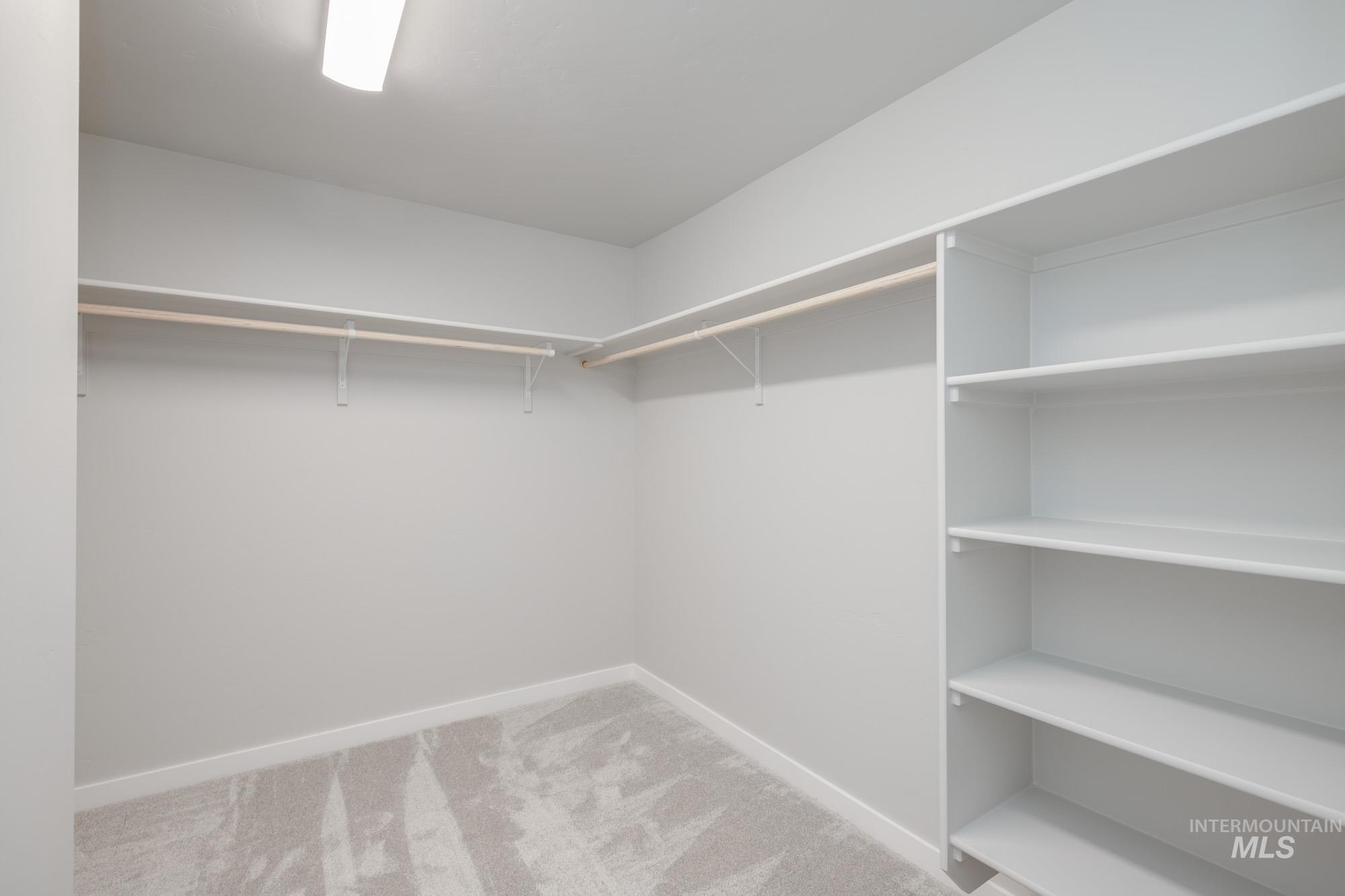 5450 S Desert Cactus Ave, Meridian, Idaho 83642, 5 Bedrooms, 3 Bathrooms, Residential For Sale, Price $559,990,MLS 98975517