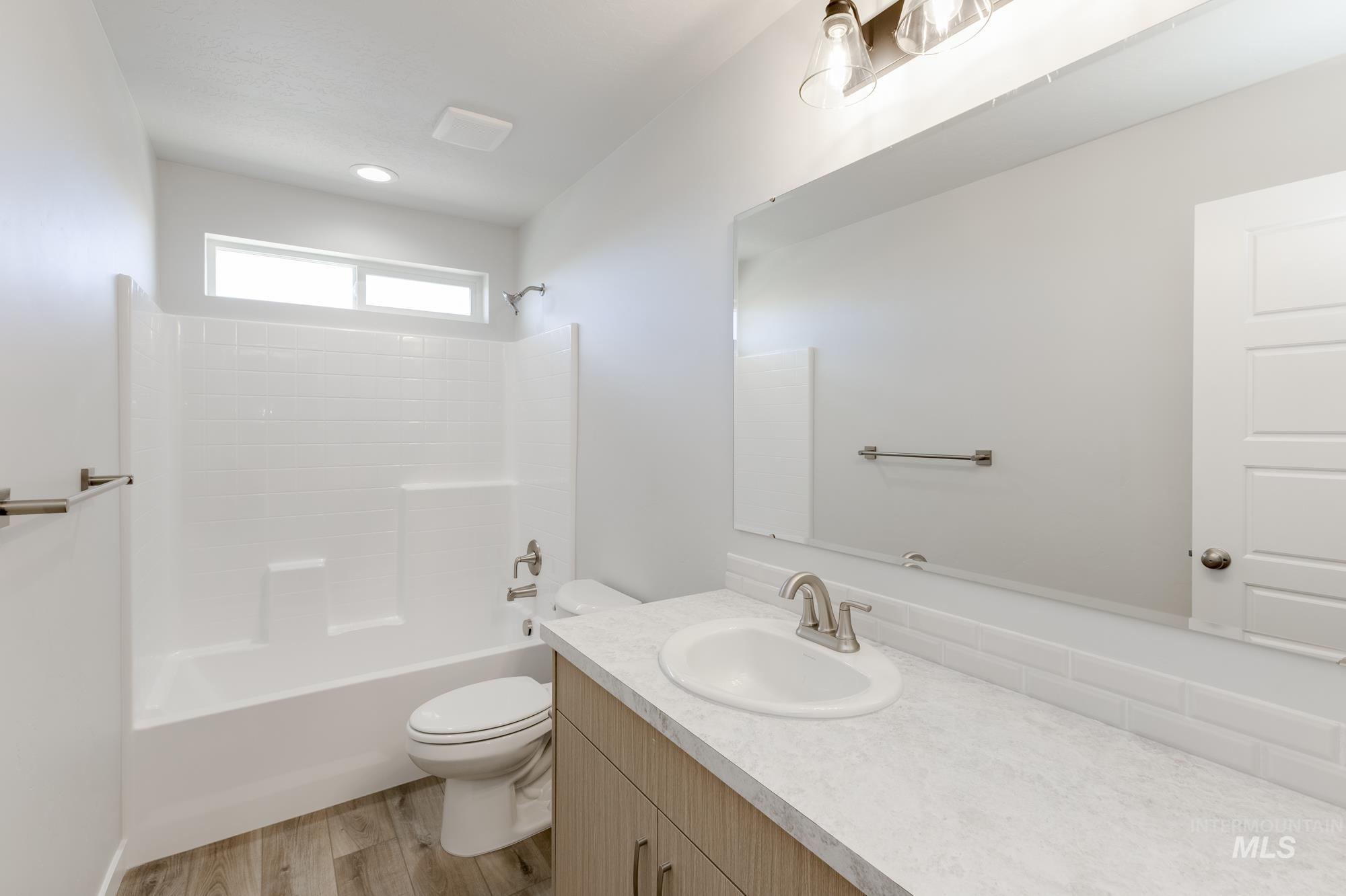 5426 S Desert Cactus Ave, Meridian, Idaho 83642, 4 Bedrooms, 2.5 Bathrooms, Residential For Sale, Price $539,990,MLS 98975518