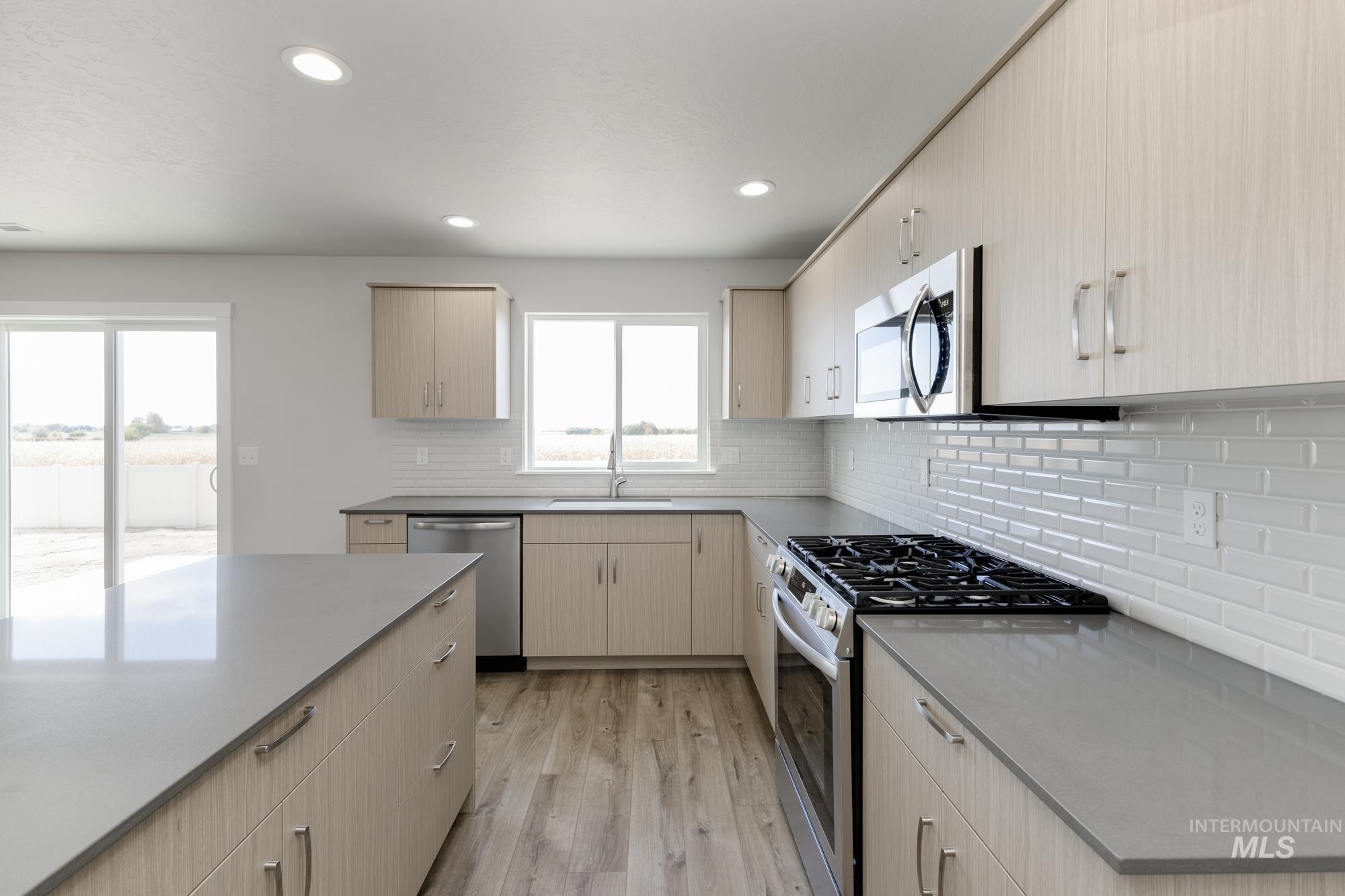 5426 S Desert Cactus Ave, Meridian, Idaho 83642, 4 Bedrooms, 2.5 Bathrooms, Residential For Sale, Price $539,990,MLS 98975518