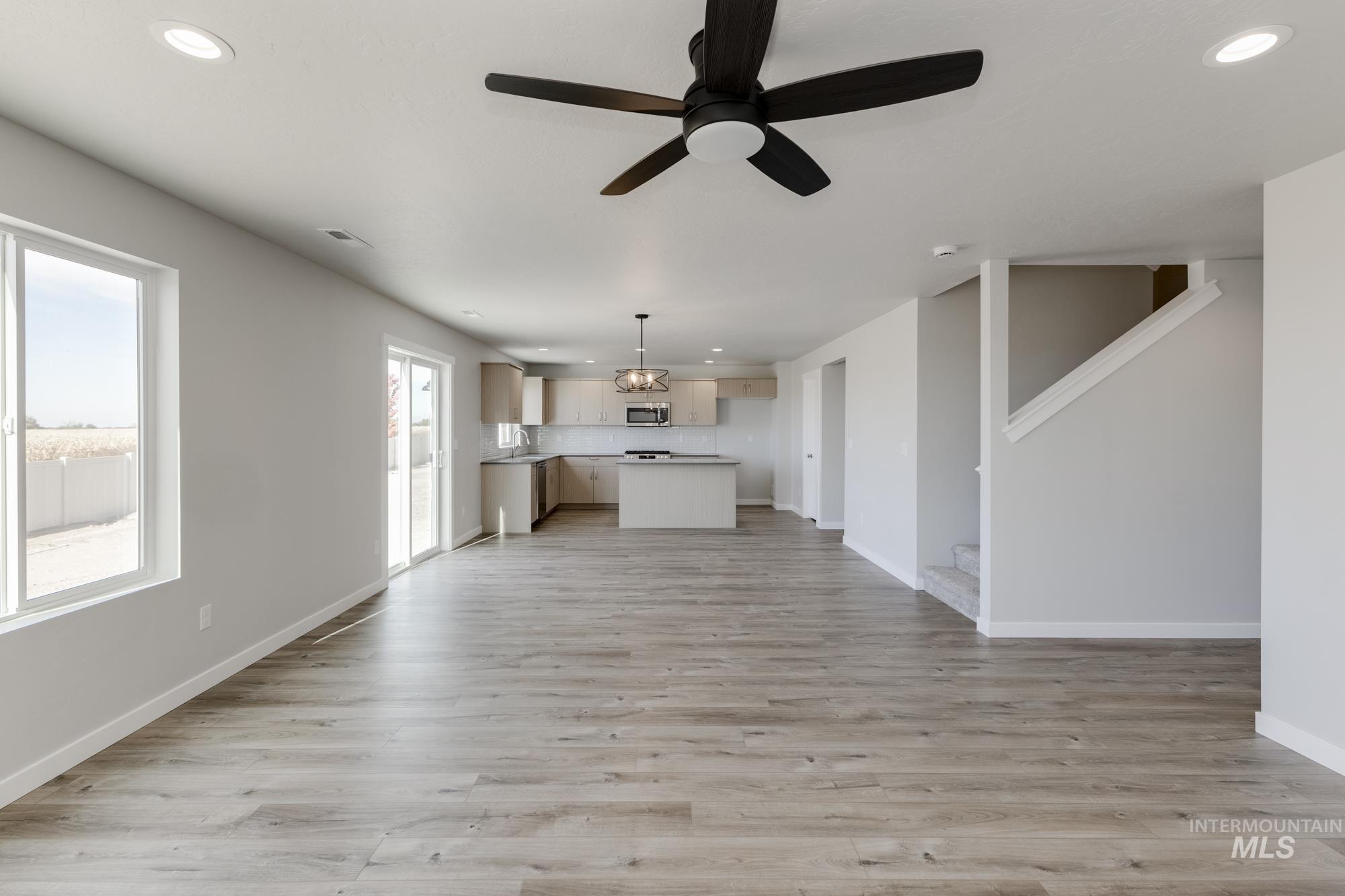 5426 S Desert Cactus Ave, Meridian, Idaho 83642, 4 Bedrooms, 2.5 Bathrooms, Residential For Sale, Price $539,990,MLS 98975518