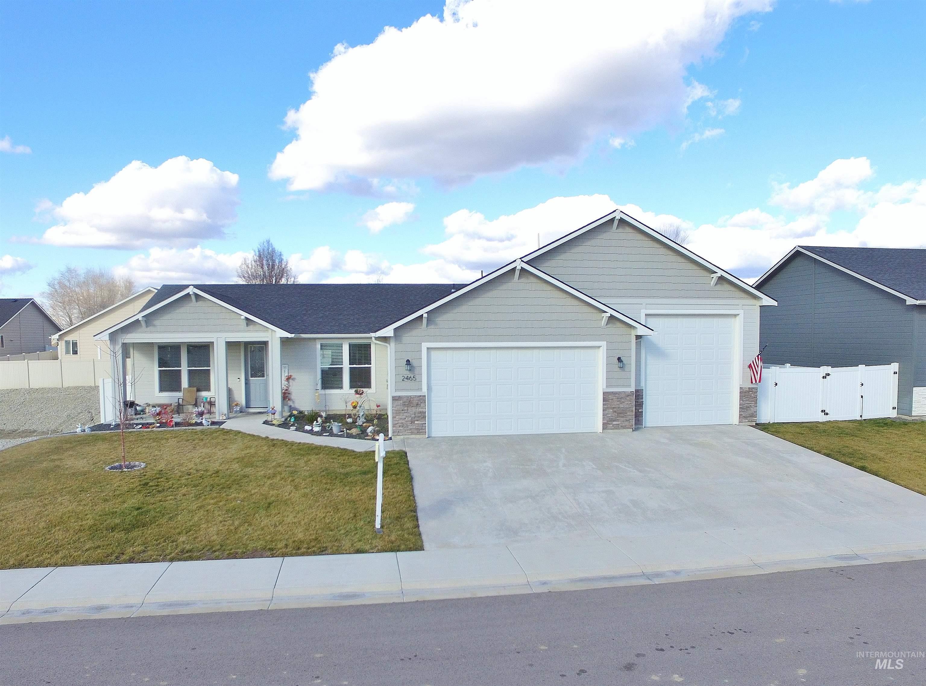 2465 Augusta Ave, Payette, Idaho 83661, 3 Bedrooms, 2 Bathrooms, Residential For Sale, Price $495,900, 98975524