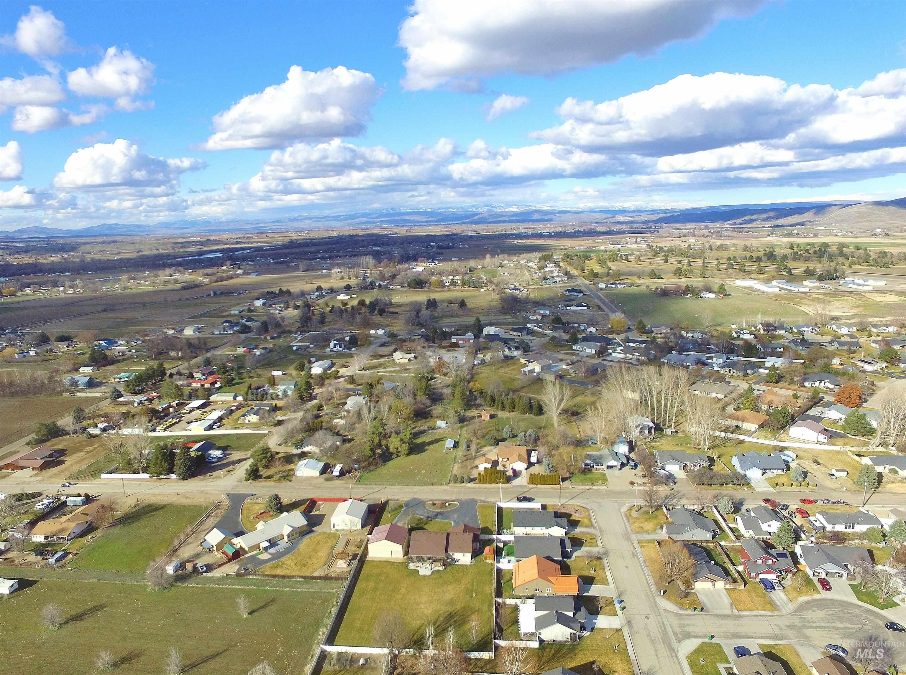 2465 Augusta Ave, Payette, Idaho 83661, 3 Bedrooms, 2 Bathrooms, Residential For Sale, Price $495,900, 98975524