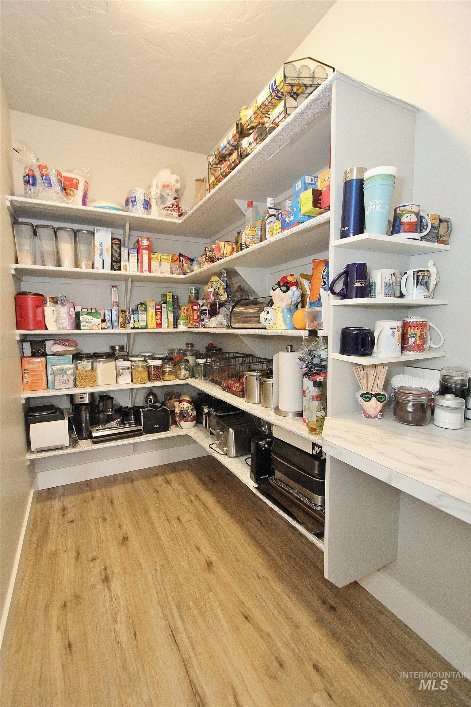 2465 Augusta Ave, Payette, Idaho 83661, 3 Bedrooms, 2 Bathrooms, Residential For Sale, Price $495,900, 98975524