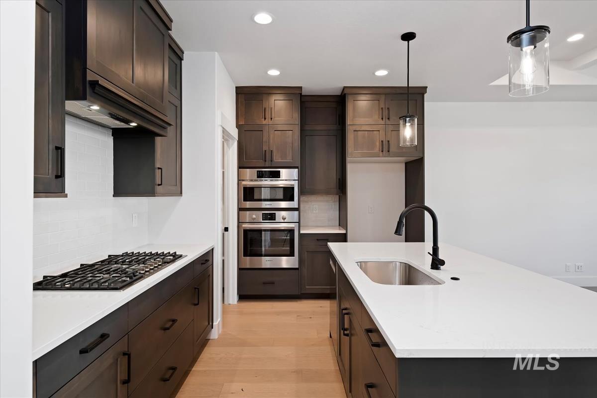 6534 E Lucy Drive, Eagle, Idaho 63629, 3 Bedrooms, 2 Bathrooms, Residential For Sale, Price $539,880, 98975526