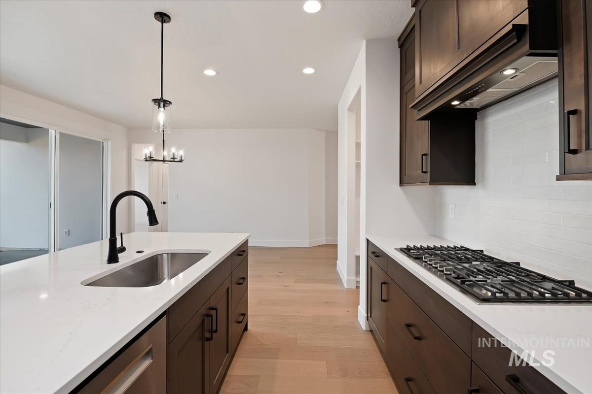 6534 E Lucy Drive, Eagle, Idaho 63629, 3 Bedrooms, 2 Bathrooms, Residential For Sale, Price $539,880, 98975526