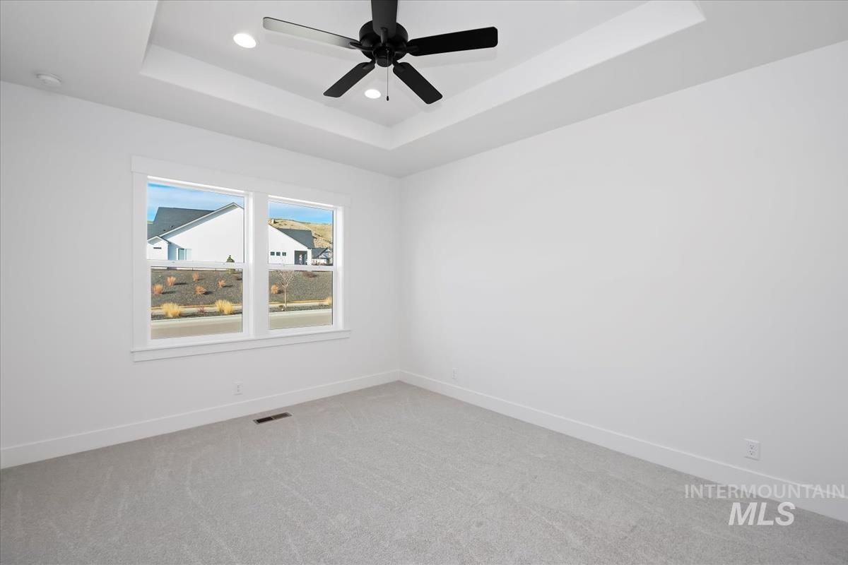 6534 E Lucy Drive, Eagle, Idaho 63629, 3 Bedrooms, 2 Bathrooms, Residential For Sale, Price $539,880, 98975526