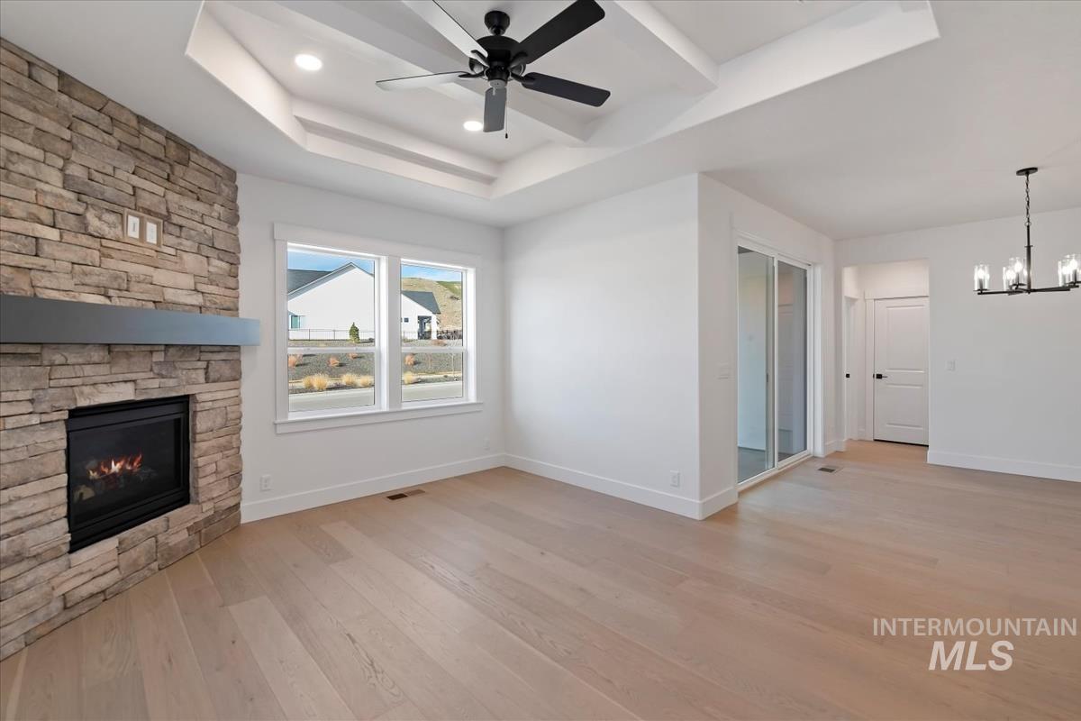 6534 E Lucy Drive, Eagle, Idaho 63629, 3 Bedrooms, 2 Bathrooms, Residential For Sale, Price $539,880, 98975526