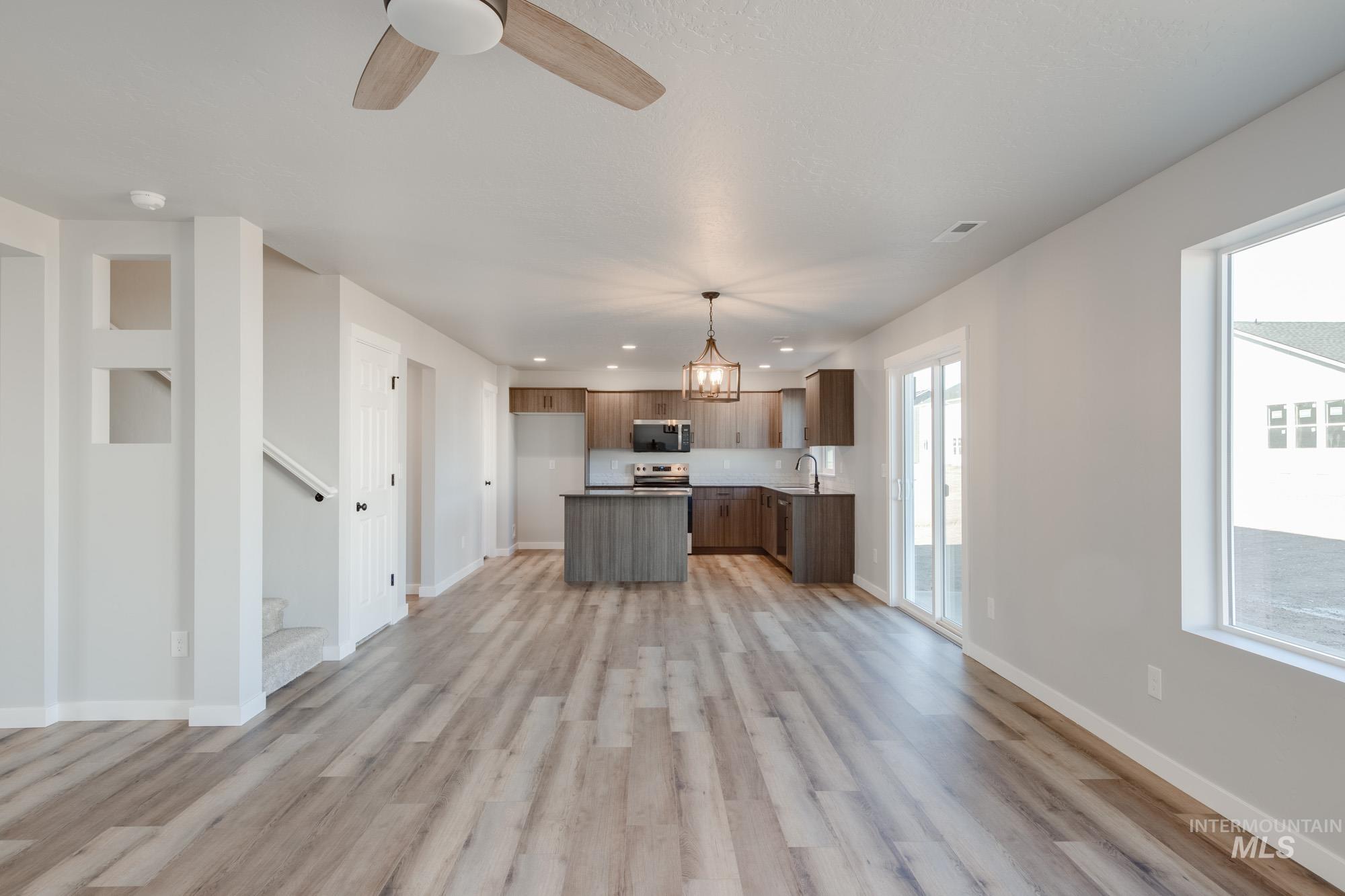 5298 S Memory Ave, Meridian, Idaho 83642, 4 Bedrooms, 2.5 Bathrooms, Residential For Sale, Price $478,990, 98975530