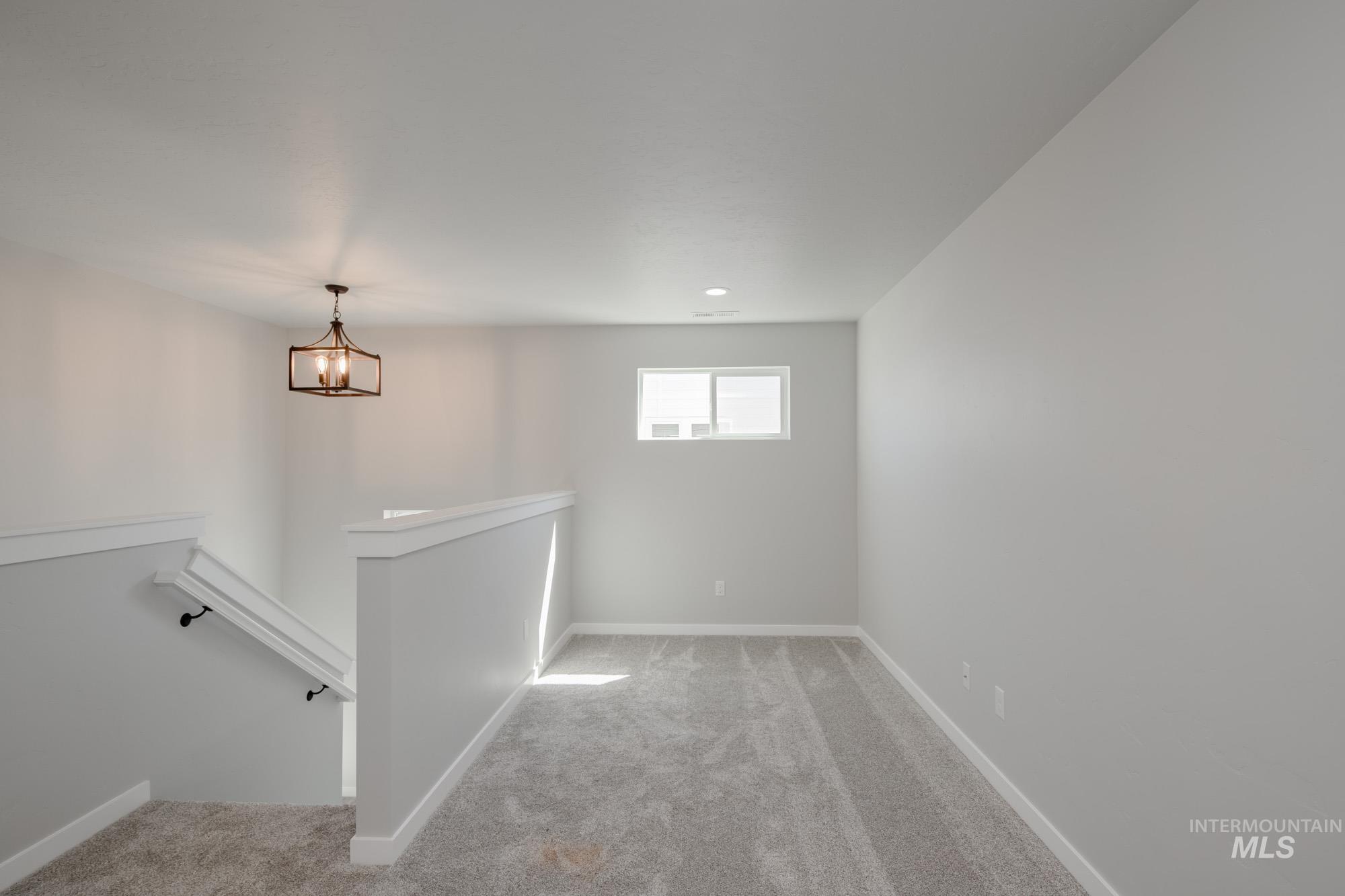 5270 S Memory Ave, Meridian, Idaho 83642, 5 Bedrooms, 3 Bathrooms, Residential For Sale, Price $550,990, 98975531