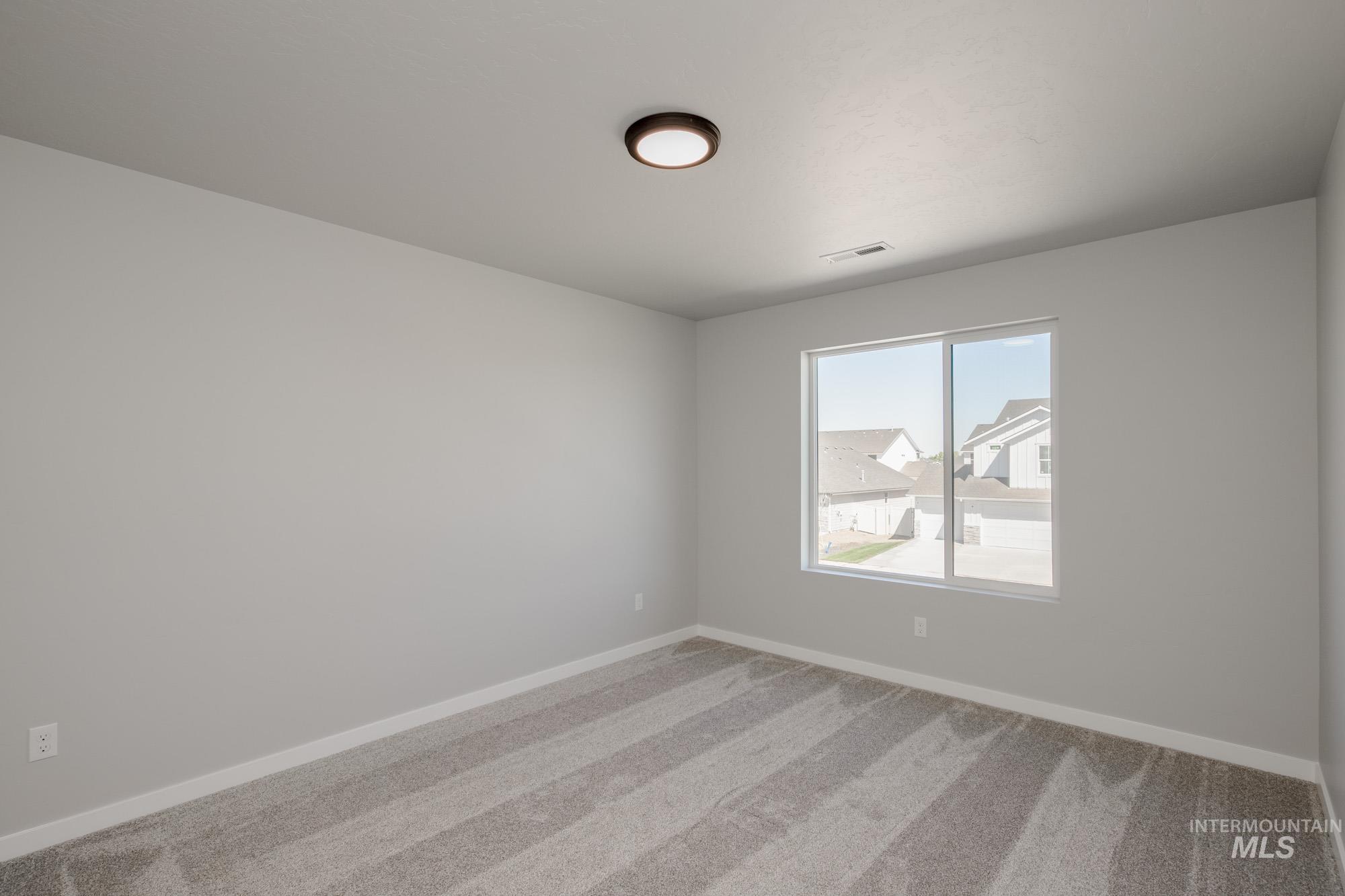 5270 S Memory Ave, Meridian, Idaho 83642, 5 Bedrooms, 3 Bathrooms, Residential For Sale, Price $550,990, 98975531