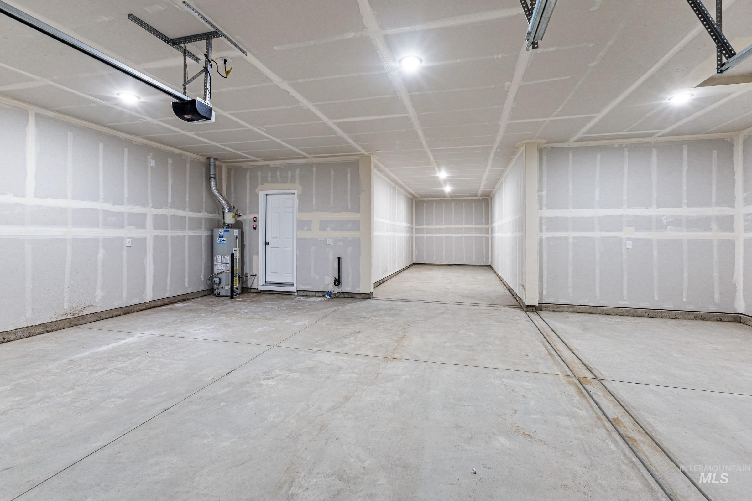 1063 W Cub River Dr, Meridian, Idaho 83642, 4 Bedrooms, 3.5 Bathrooms, Residential For Sale, Price $759,990,MLS 98975538