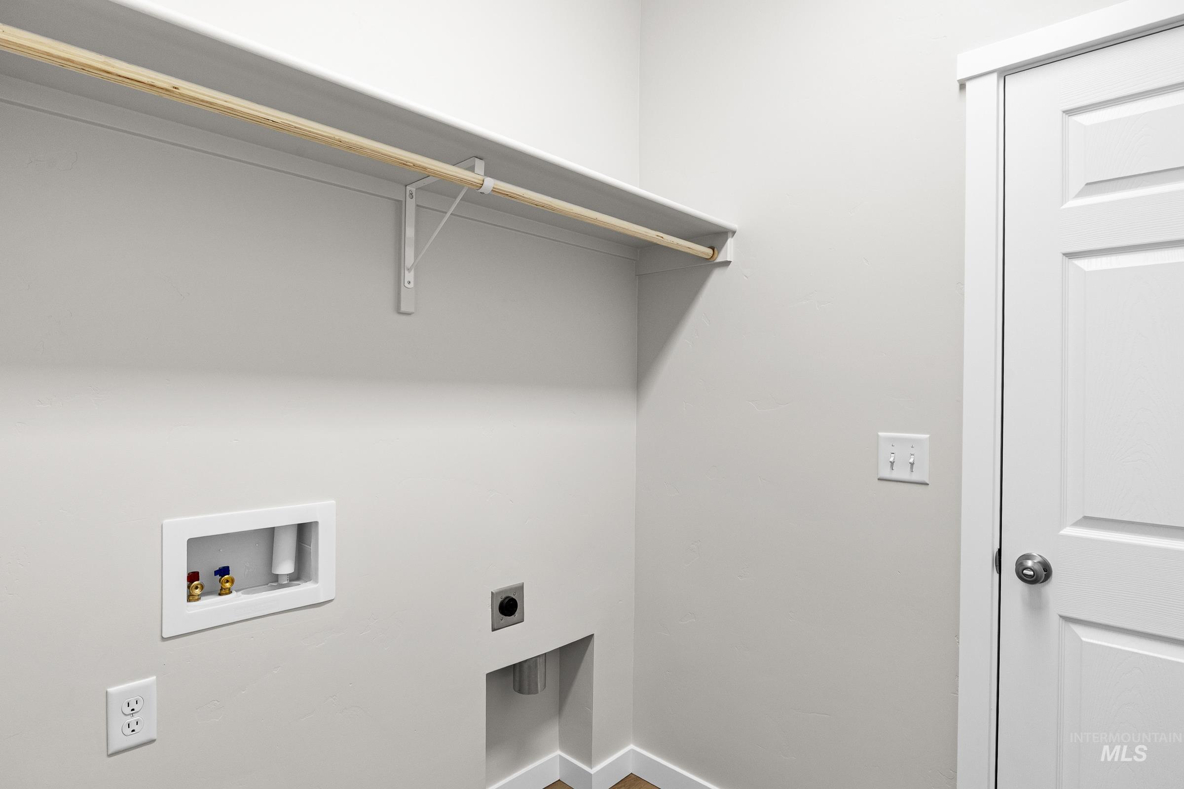 13670 Inman Ct, Caldwell, Idaho 83607, 4 Bedrooms, 2 Bathrooms, Residential For Sale, Price $429,990, 98975541