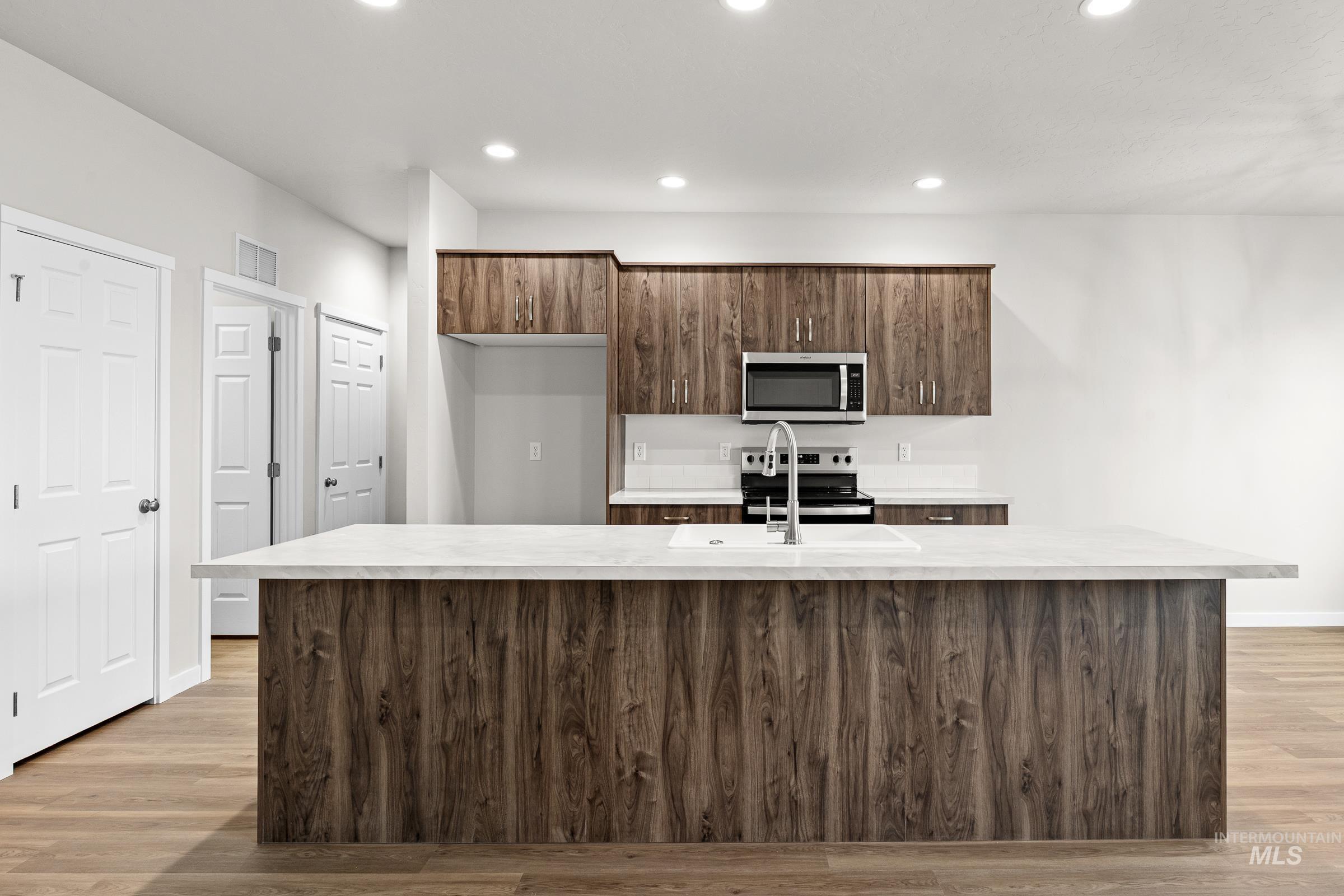 13670 Inman Ct, Caldwell, Idaho 83607, 4 Bedrooms, 2 Bathrooms, Residential For Sale, Price $429,990, 98975541