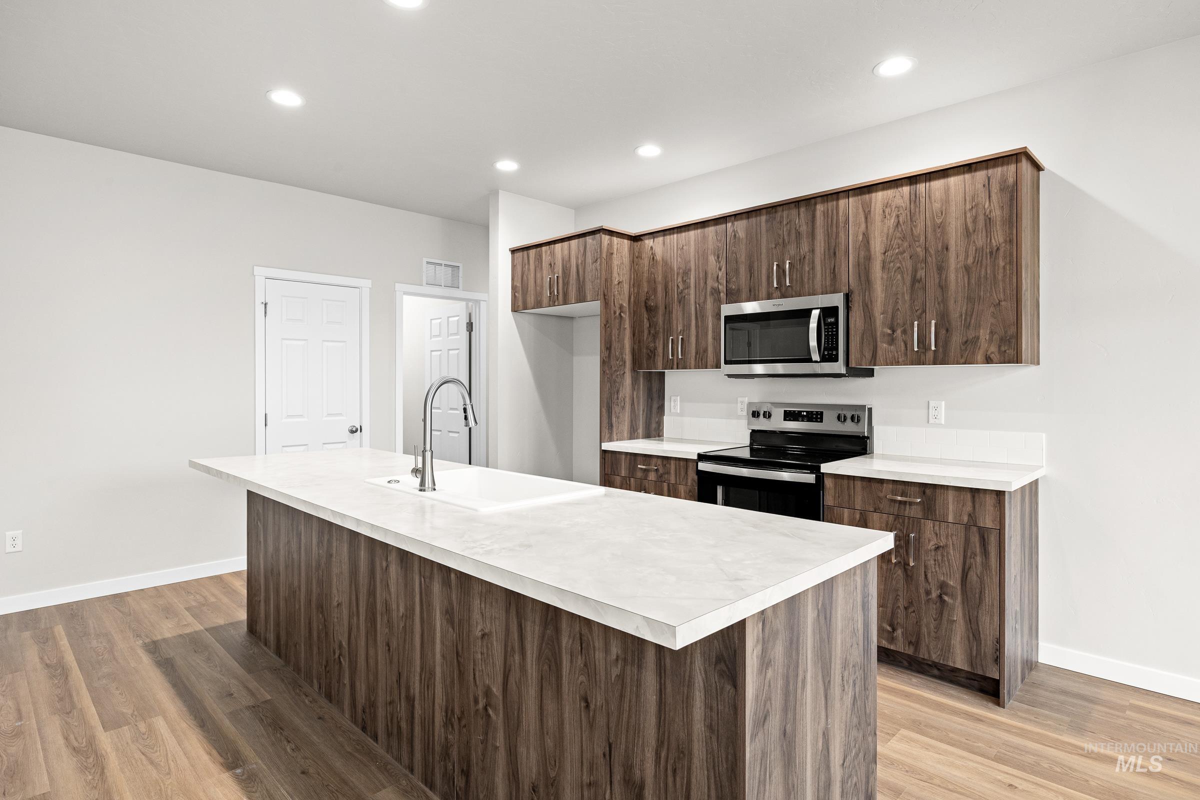 13670 Inman Ct, Caldwell, Idaho 83607, 4 Bedrooms, 2 Bathrooms, Residential For Sale, Price $429,990, 98975541