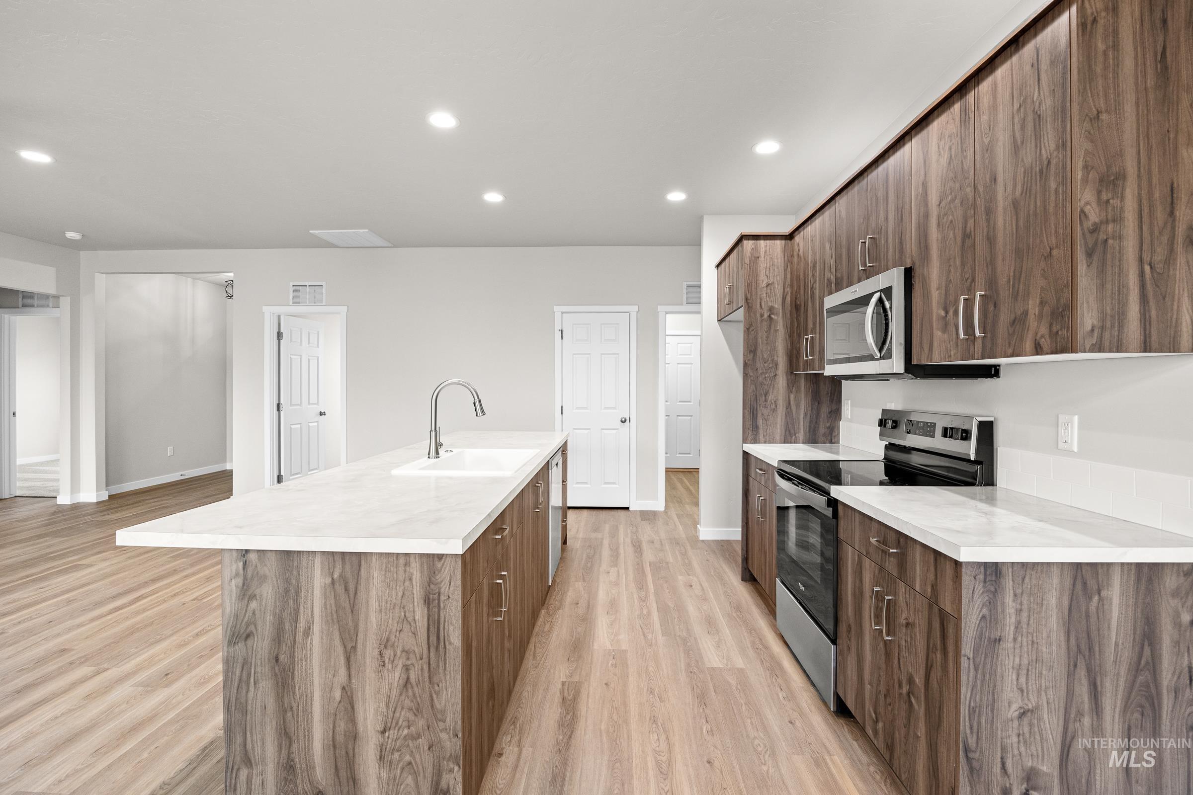 13670 Inman Ct, Caldwell, Idaho 83607, 4 Bedrooms, 2 Bathrooms, Residential For Sale, Price $429,990, 98975541