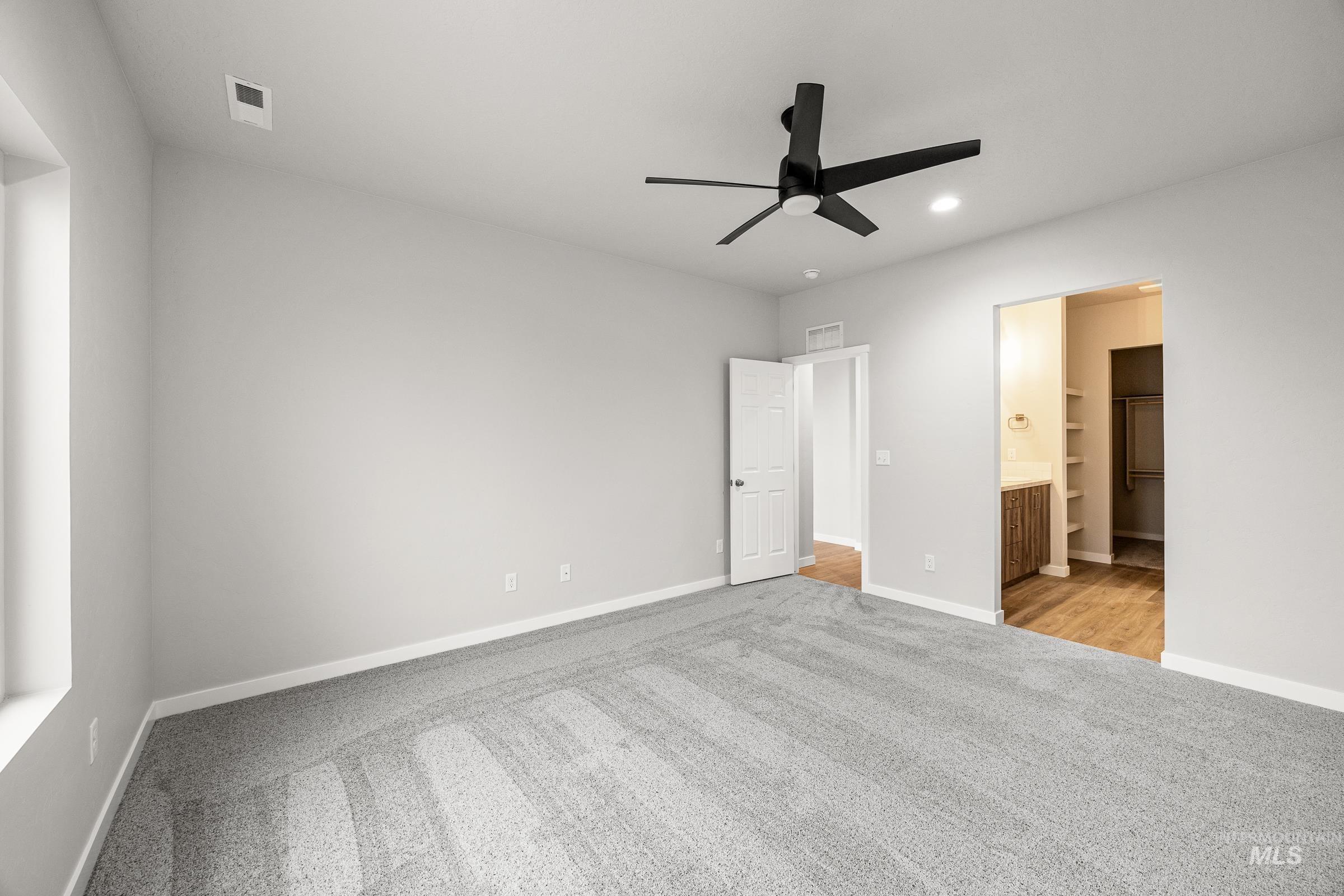 13656 Redway Ct, Caldwell, Idaho 83607, 3 Bedrooms, 2 Bathrooms, Residential For Sale, Price $449,990, 98975543