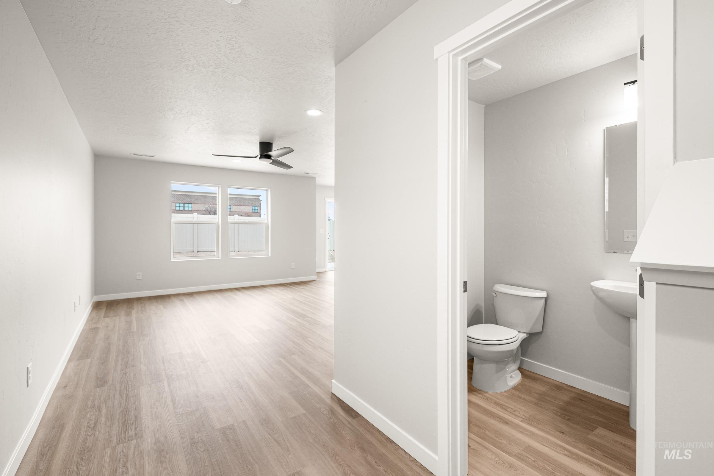 23 S Sweetgrass Pl, Nampa, Idaho 83651, 3 Bedrooms, 2.5 Bathrooms, Residential For Sale, Price $385,990, 98975545