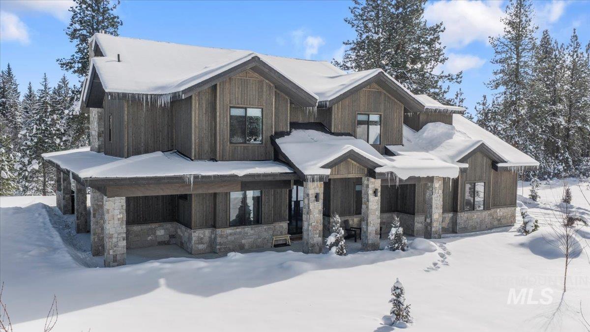 18 Arnica Ln, McCall, Idaho 83638, 5 Bedrooms, 5 Bathrooms, Residential For Sale, Price $2,399,000,MLS 98975546