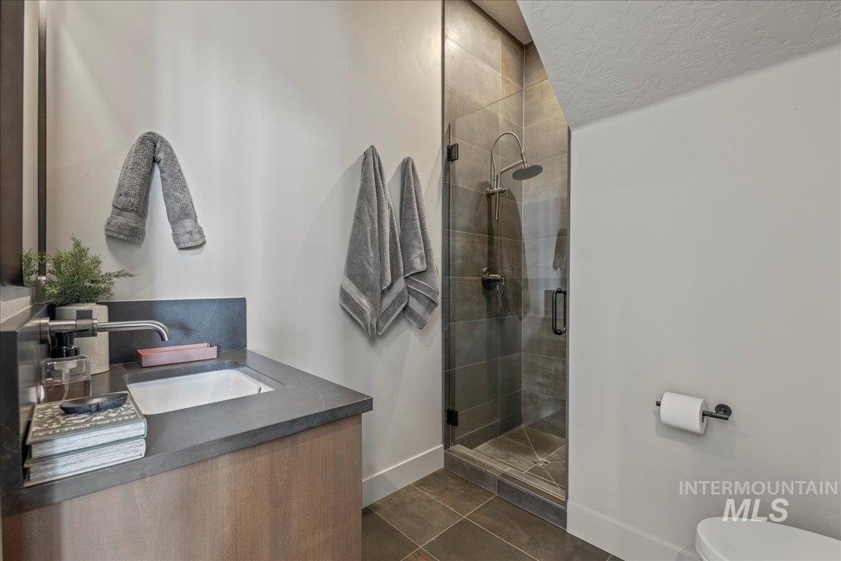 18 Arnica Ln, McCall, Idaho 83638, 5 Bedrooms, 5 Bathrooms, Residential For Sale, Price $2,399,000,MLS 98975546