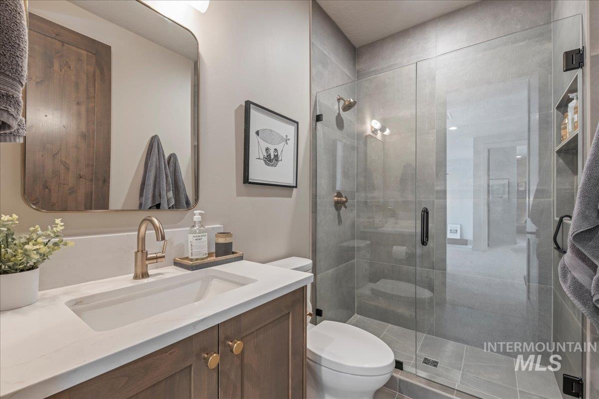 18 Arnica Ln, McCall, Idaho 83638, 5 Bedrooms, 5 Bathrooms, Residential For Sale, Price $2,399,000,MLS 98975546