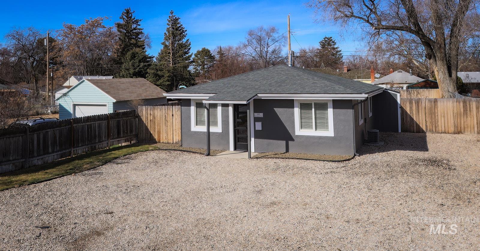 1411 11th Avenue South, Nampa, Idaho 83651, 2 Bedrooms, 1 Bathroom, Residential For Sale, Price $315,000,MLS 98975547