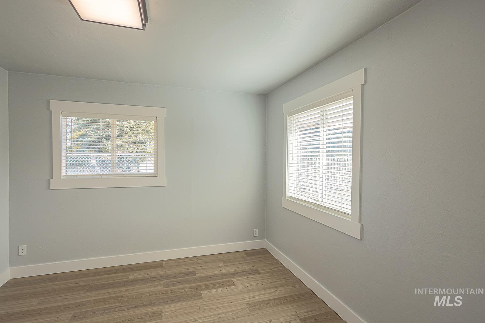 1411 11th Avenue South, Nampa, Idaho 83651, 2 Bedrooms, 1 Bathroom, Residential For Sale, Price $315,000,MLS 98975547