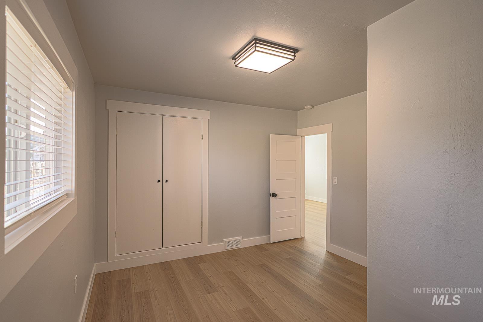 1411 11th Avenue South, Nampa, Idaho 83651, 2 Bedrooms, 1 Bathroom, Residential For Sale, Price $315,000,MLS 98975547